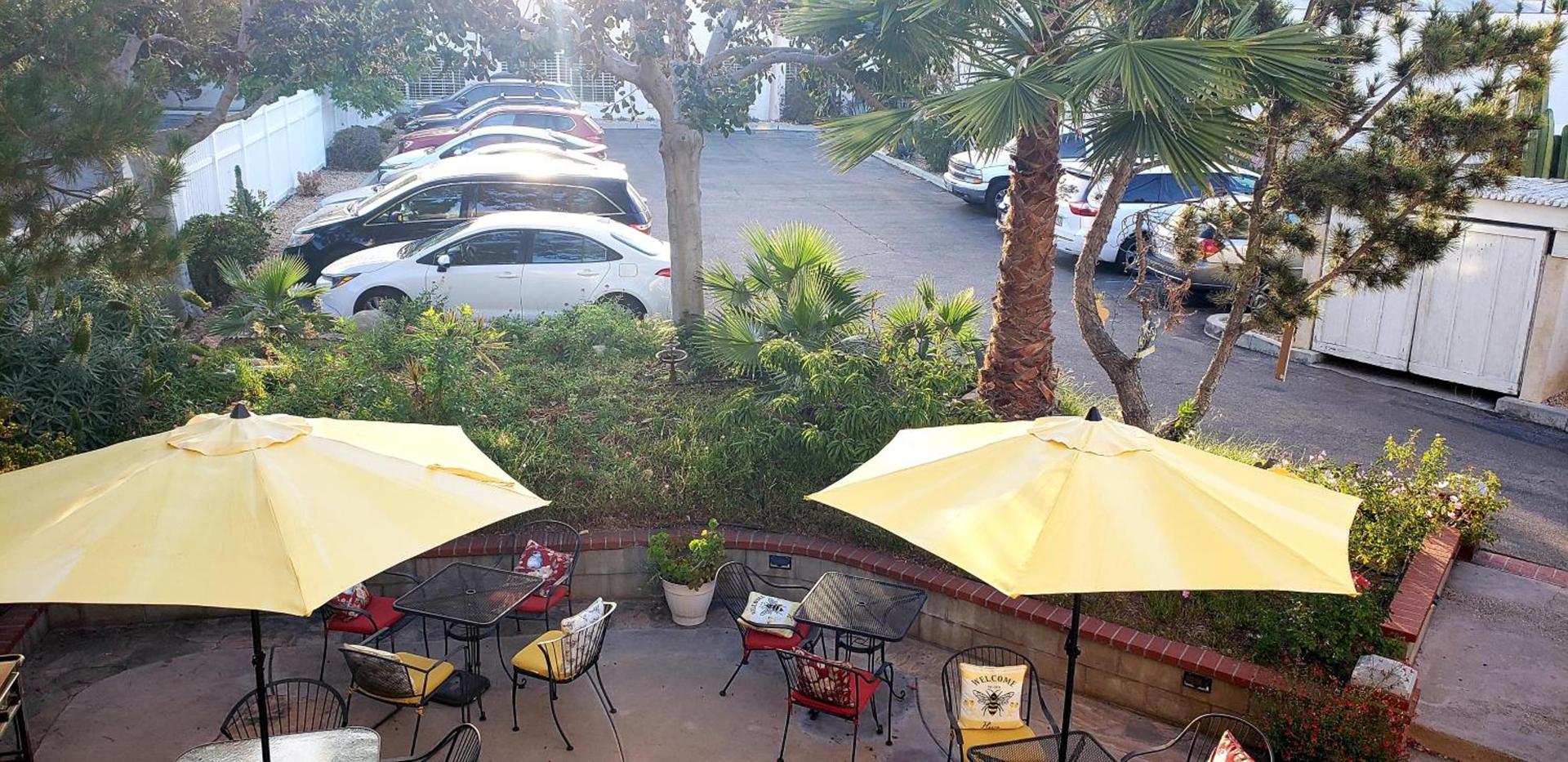 Santa Paula Inn photo 8