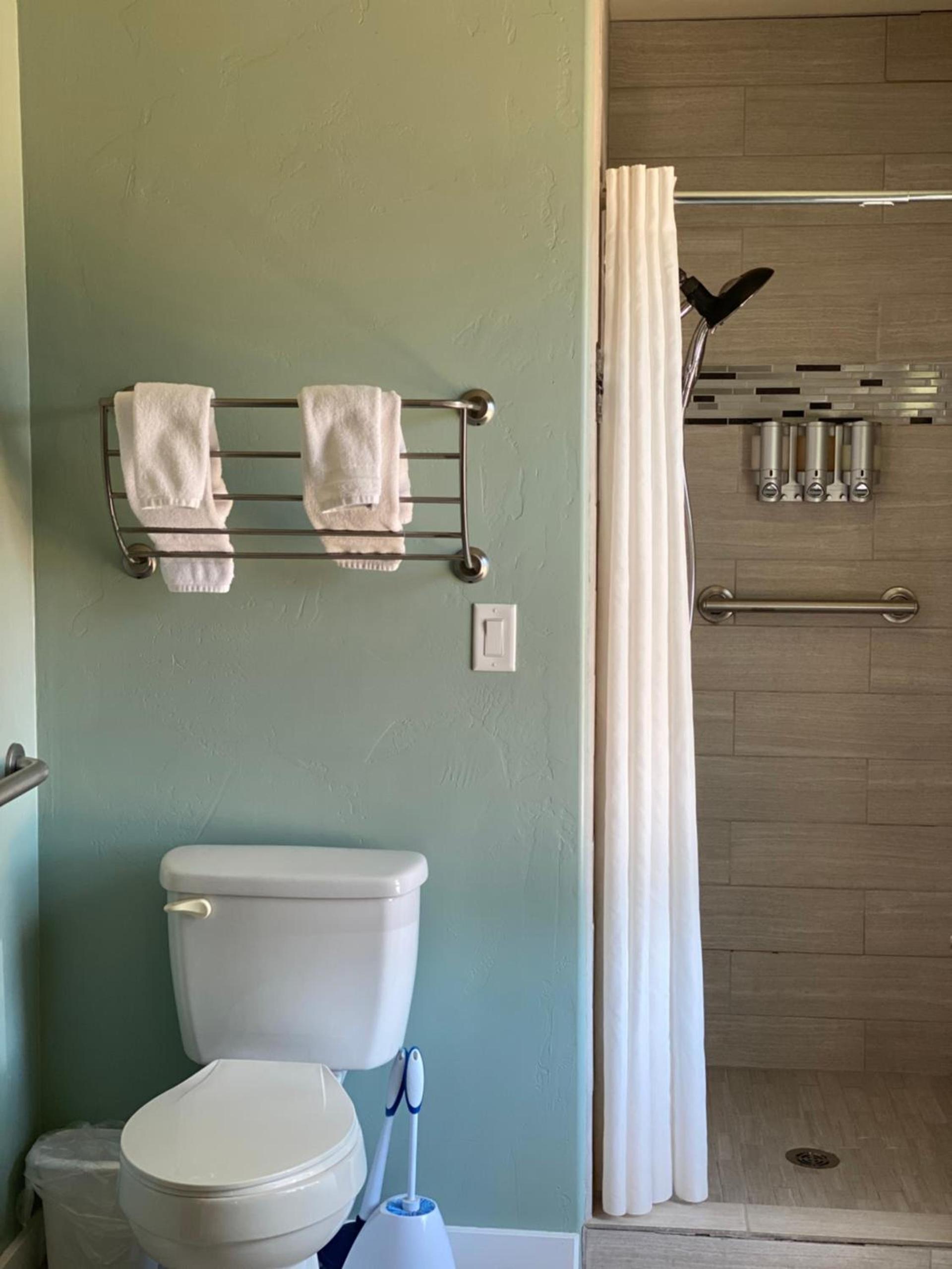 The Flagstone Boutique Inn & Suites photo 50