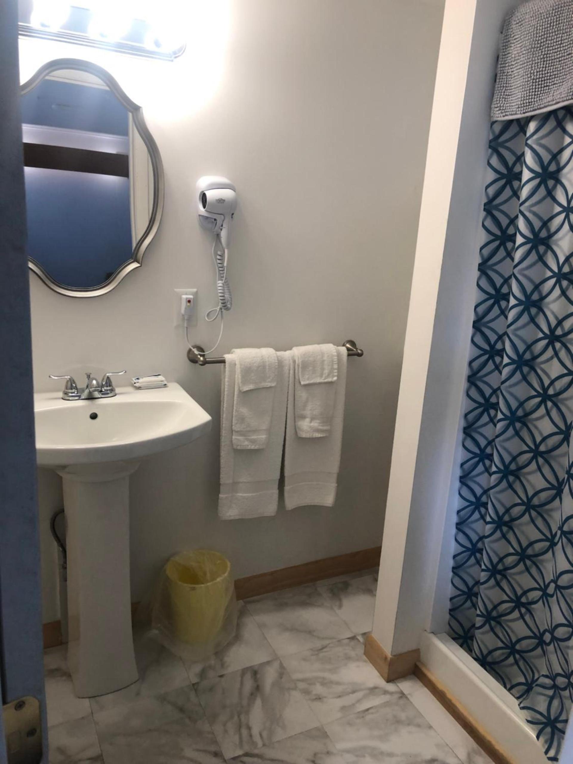 Executive Motel photo 7