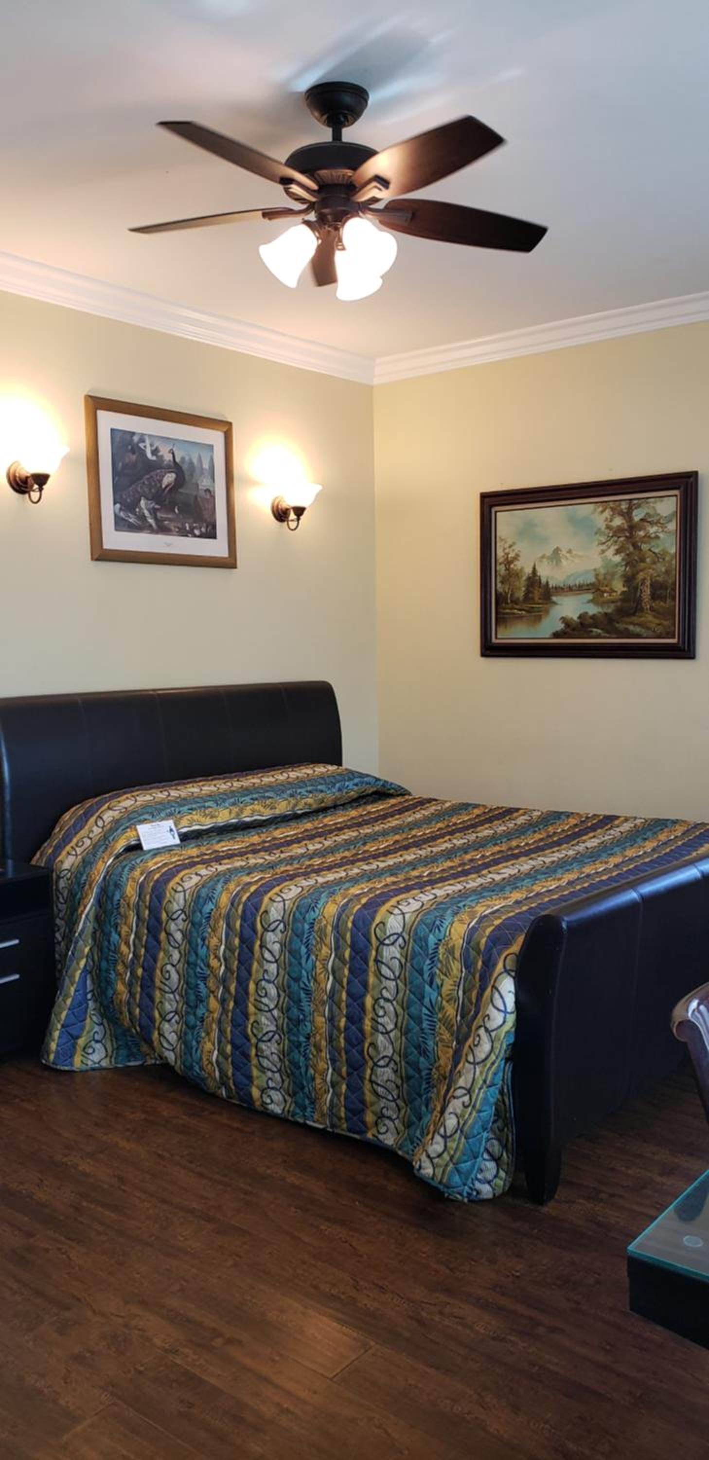 Santa Paula Inn photo 26