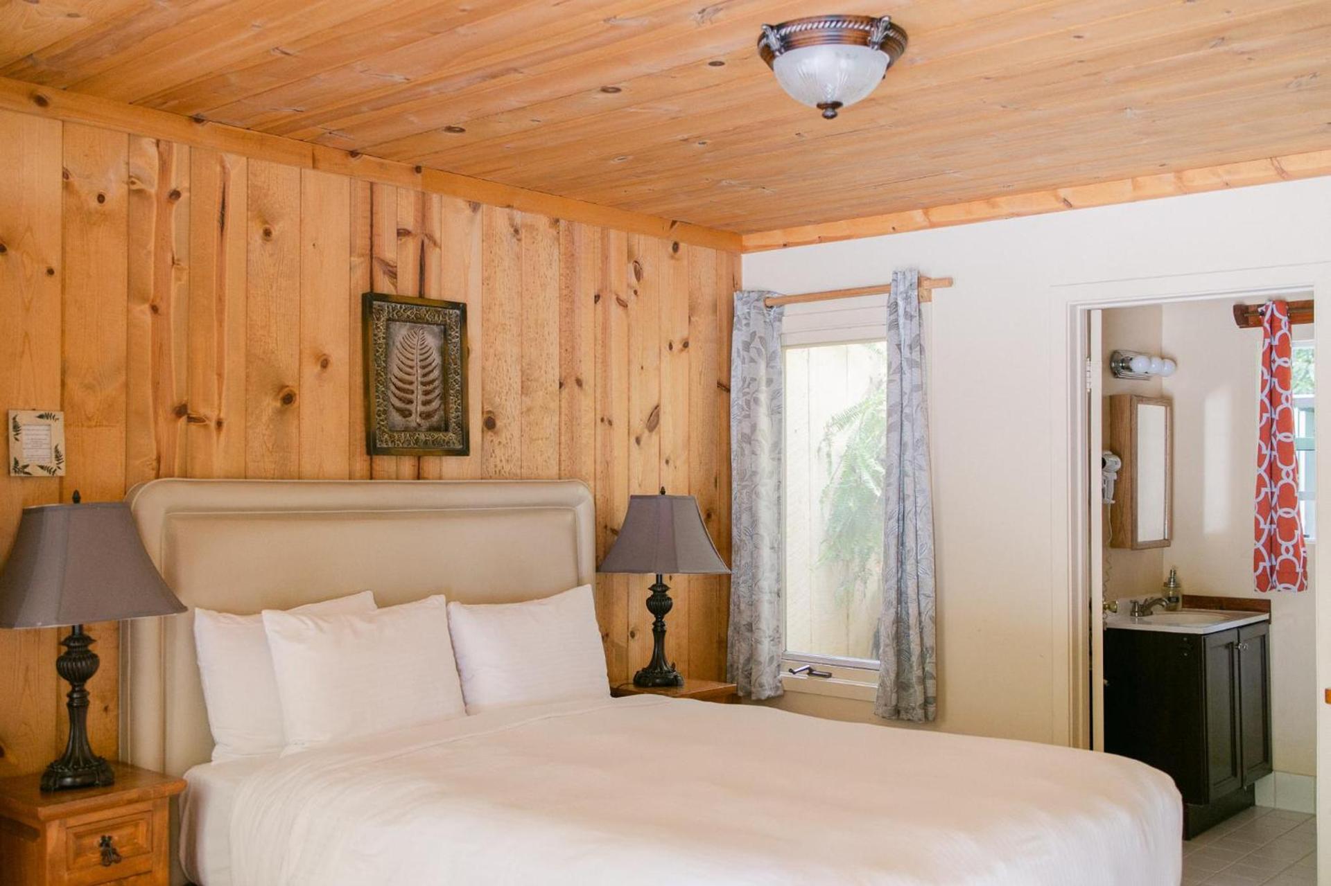 Fernwood Resort photo 44