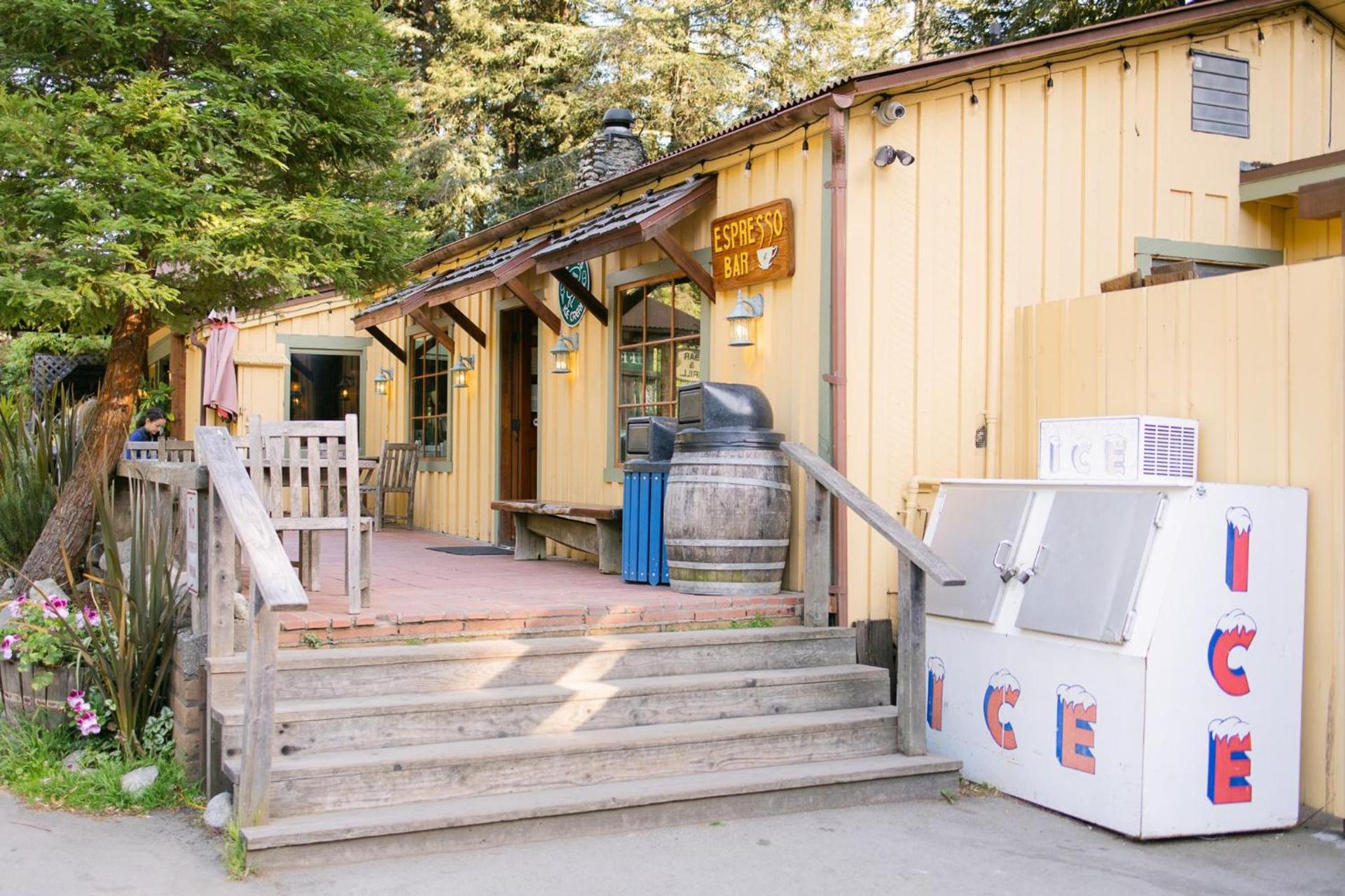 Fernwood Resort photo 31