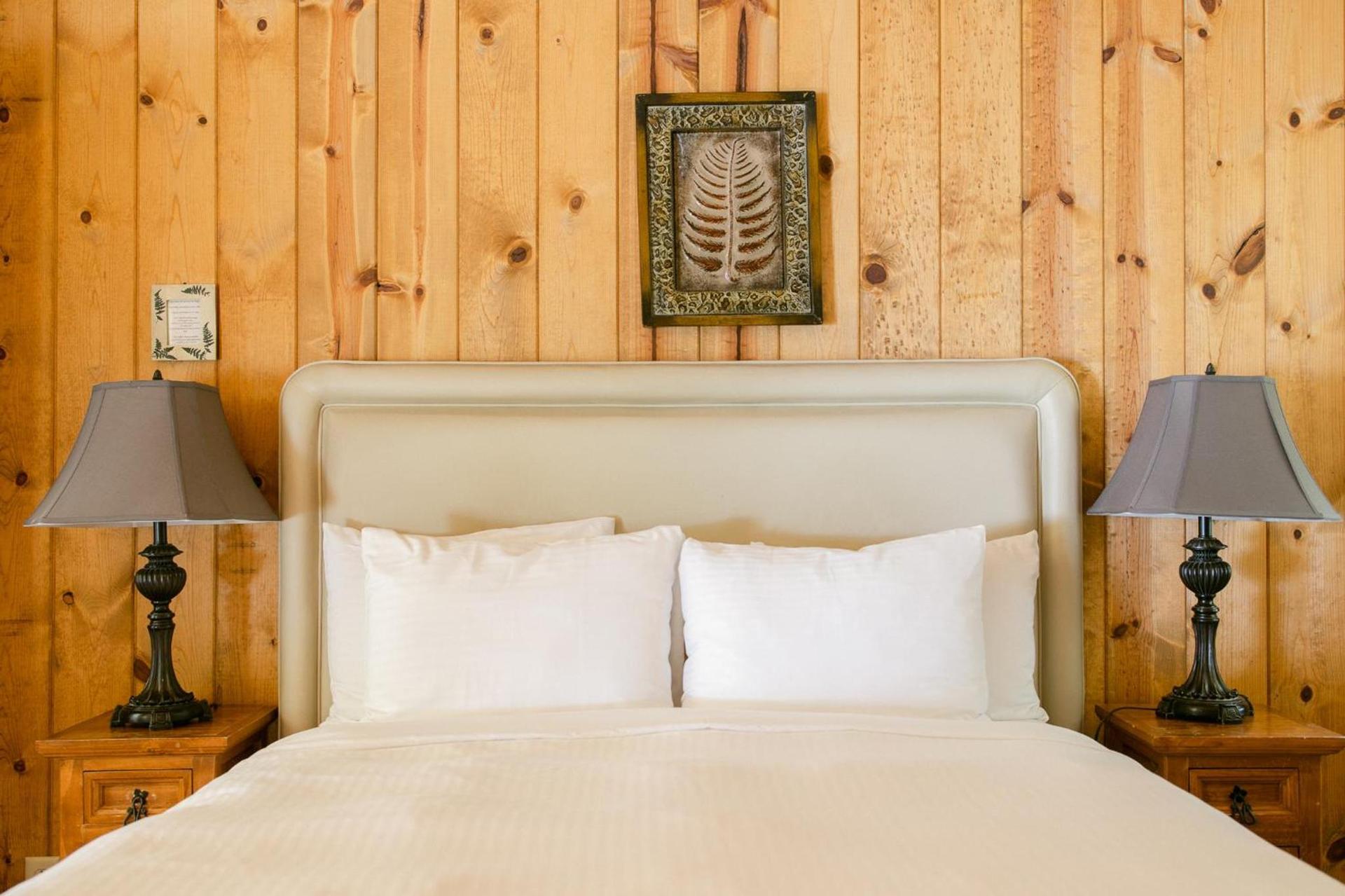 Fernwood Resort photo 2