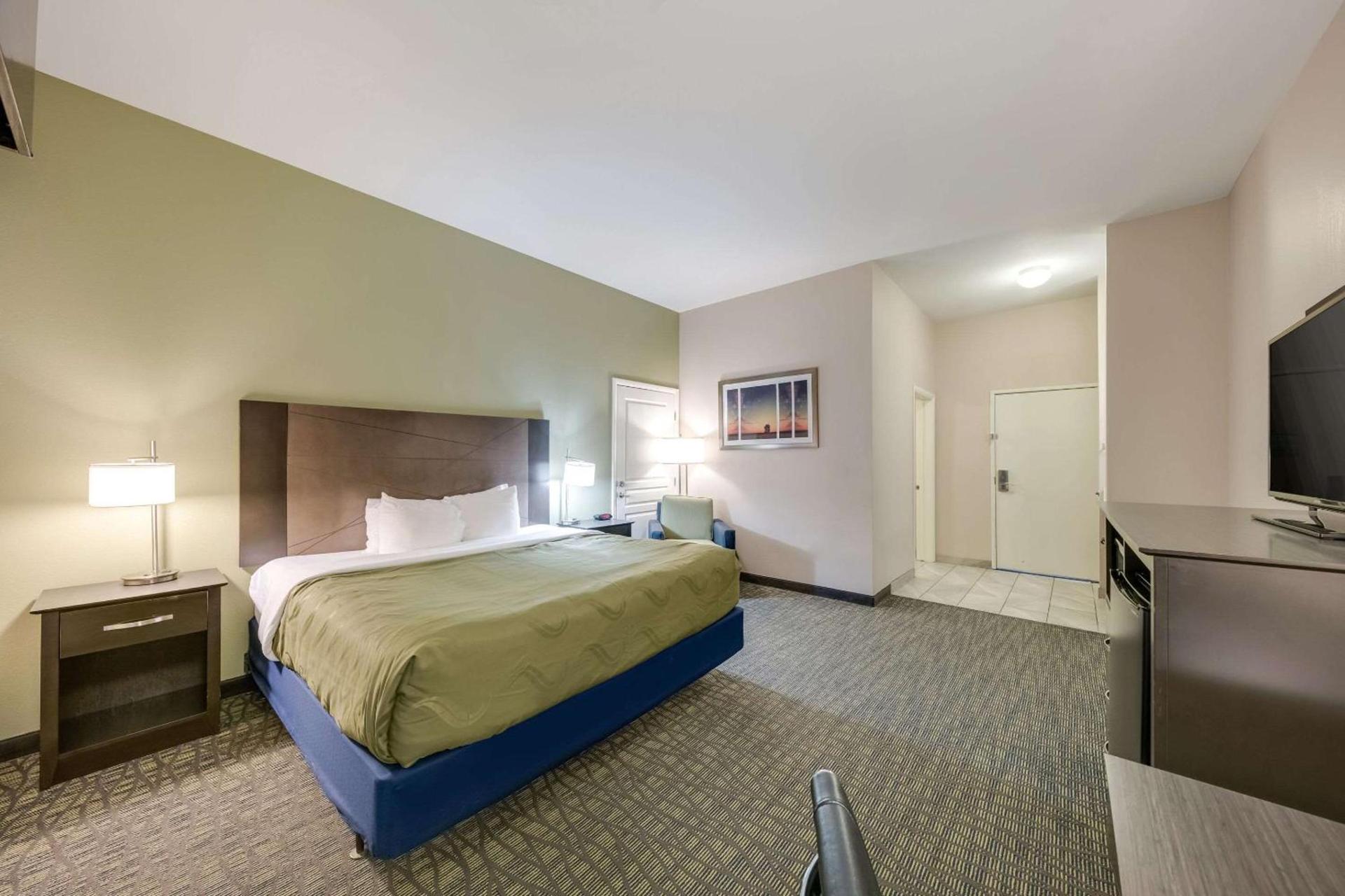 Quality Inn & Suites Ardmore photo 9