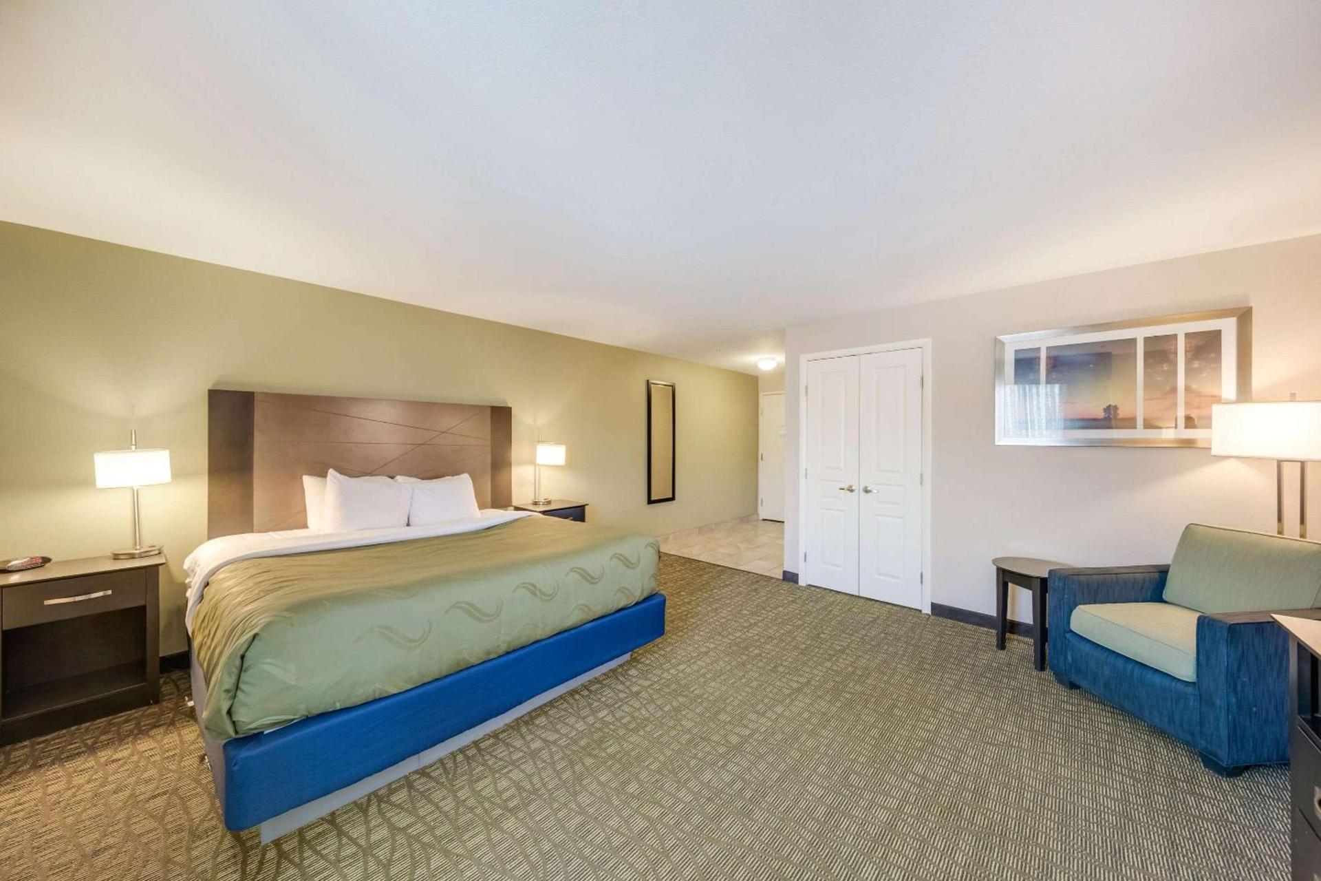 Quality Inn & Suites Ardmore photo 27