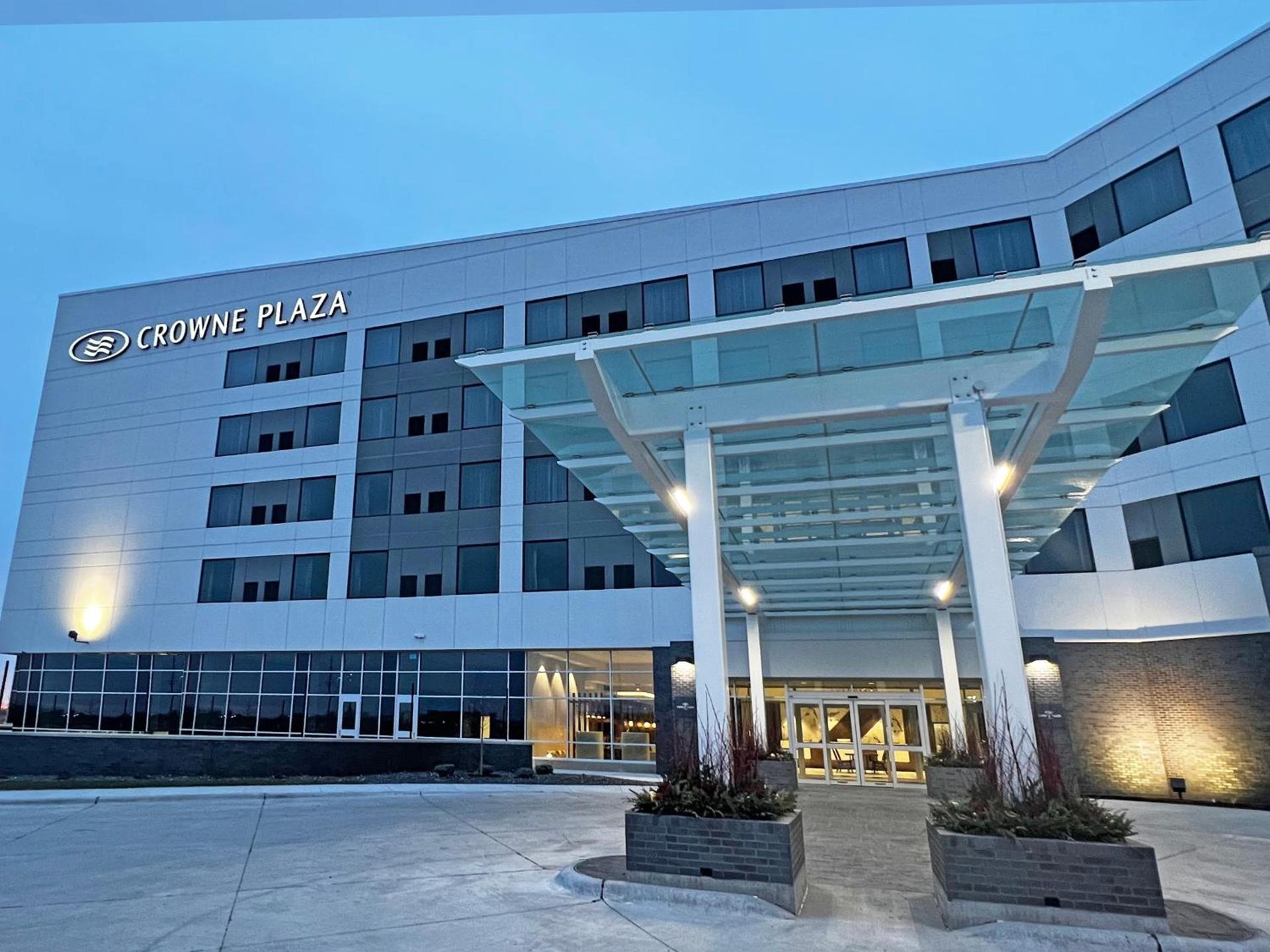 Crowne Plaza - Kearney by IHG photo 37