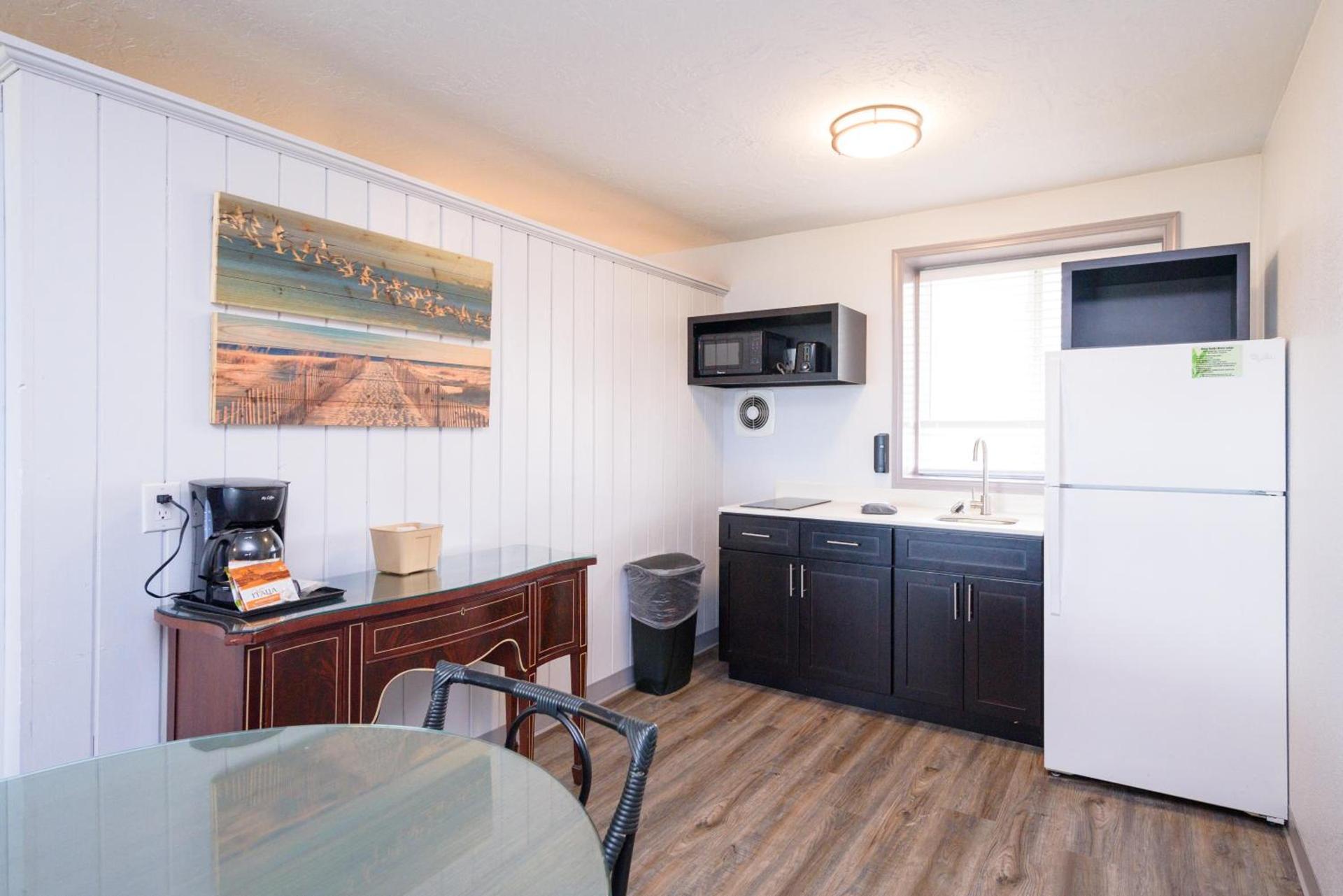 Outer Banks Motor Lodge photo 17