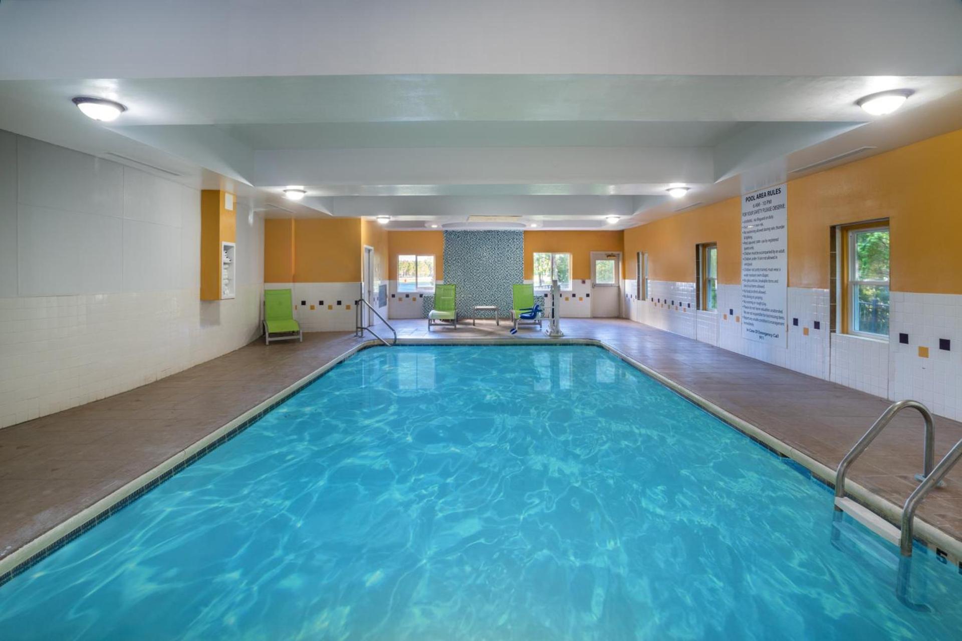 Holiday Inn Express Hotel & Suites Hinesville by IHG photo 61