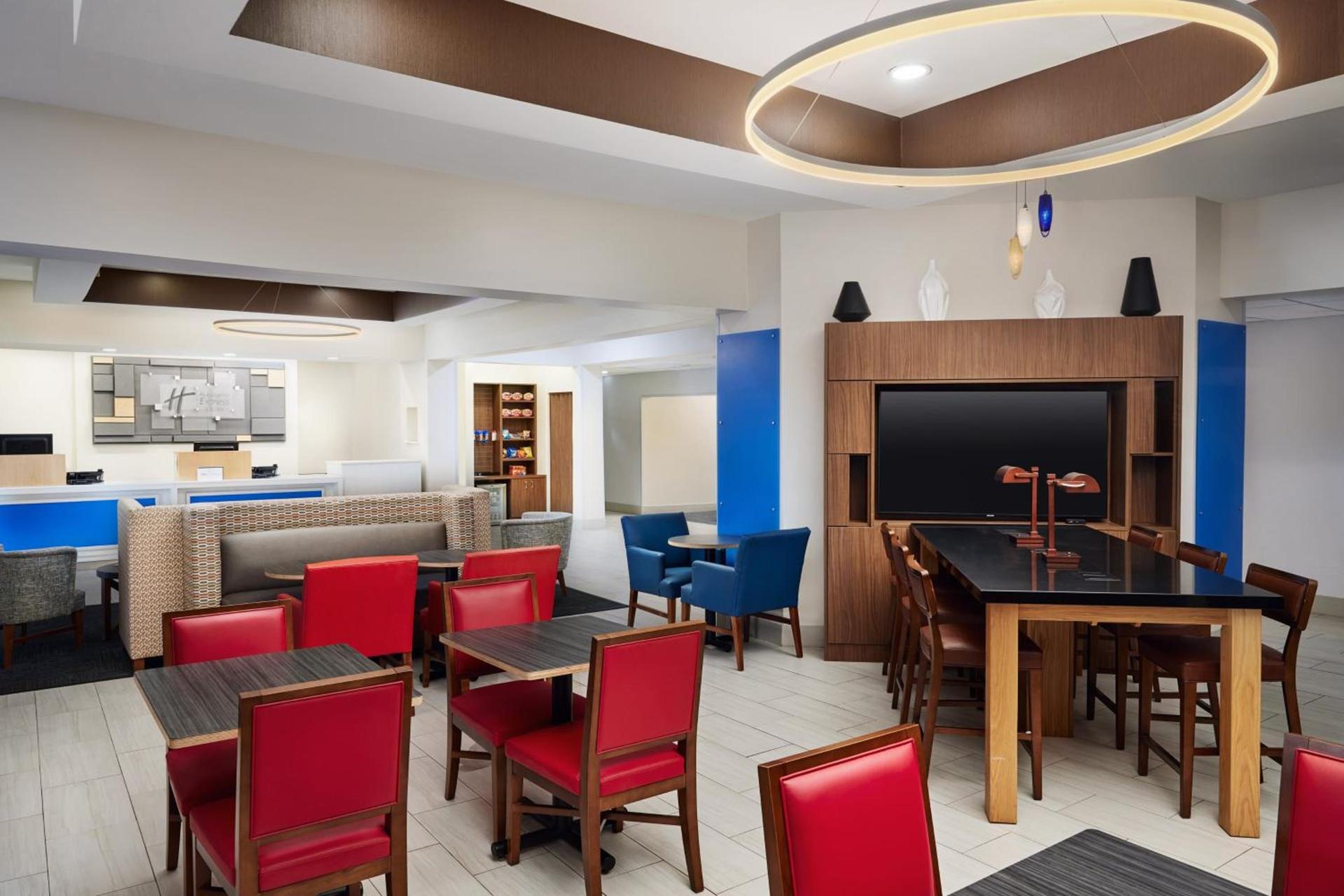 Holiday Inn Express & Suites Bonifay by IHG photo 19