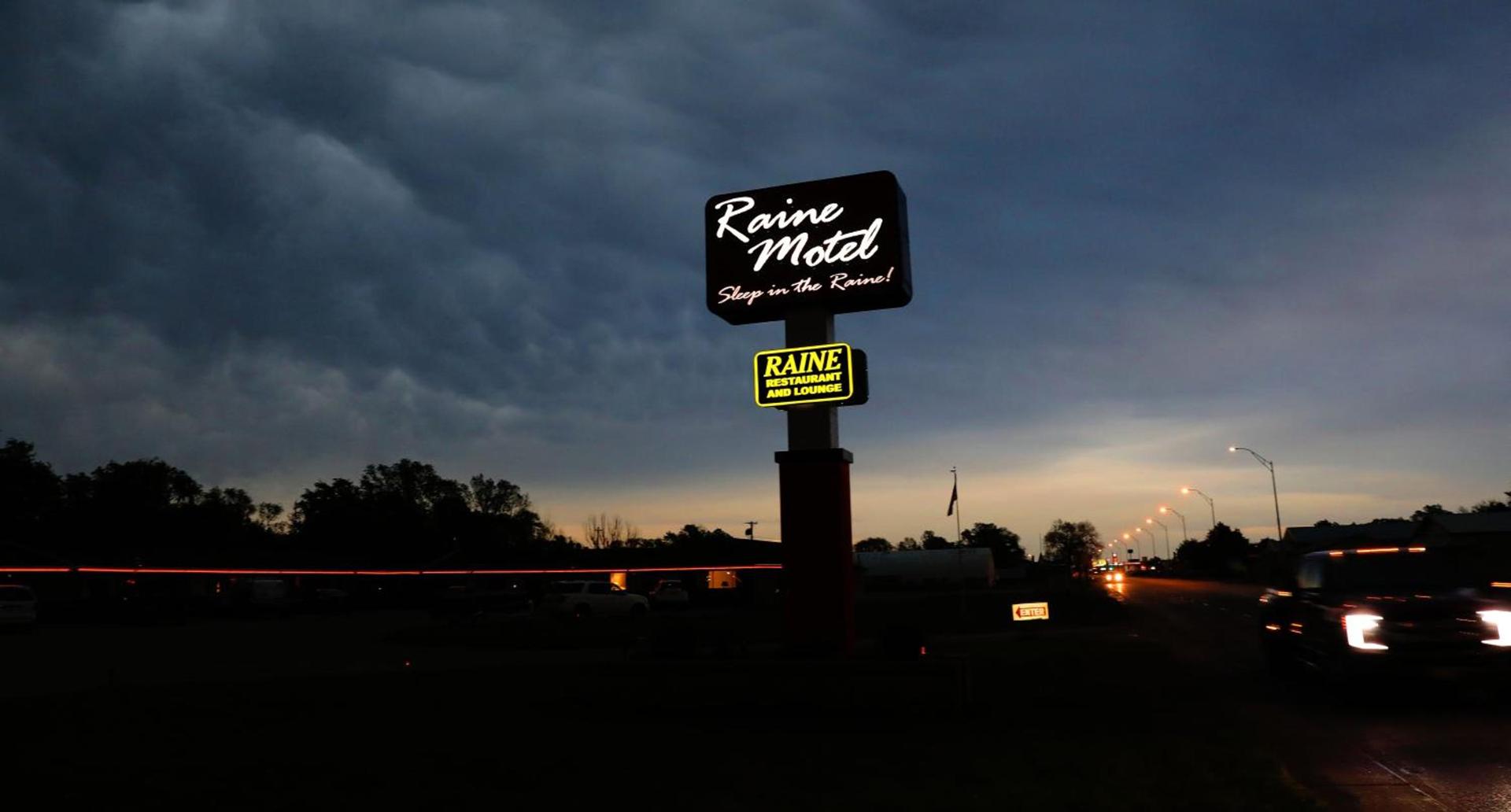 Raine Motel photo 82
