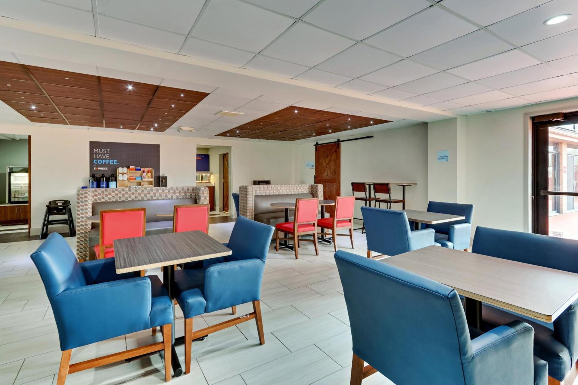 Holiday Inn Express & Suites Bad Axe by IHG photo 25