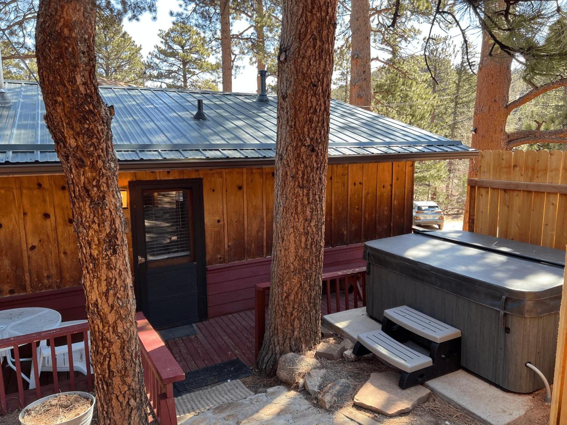 Ponderosa Lodge photo 95