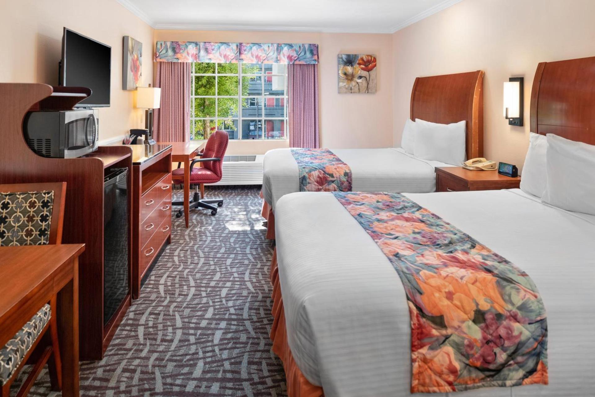 Glendale Hotel photo 13