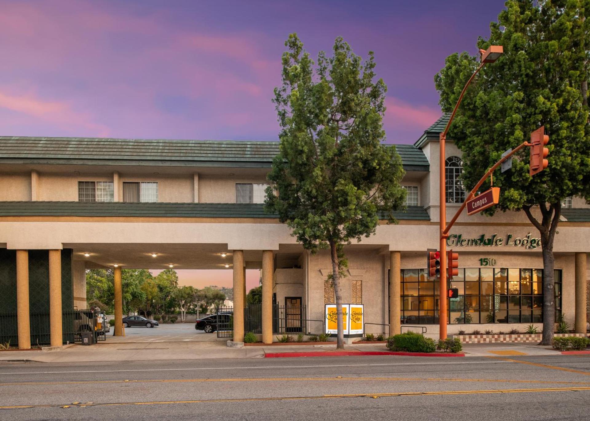 Glendale Hotel photo 15