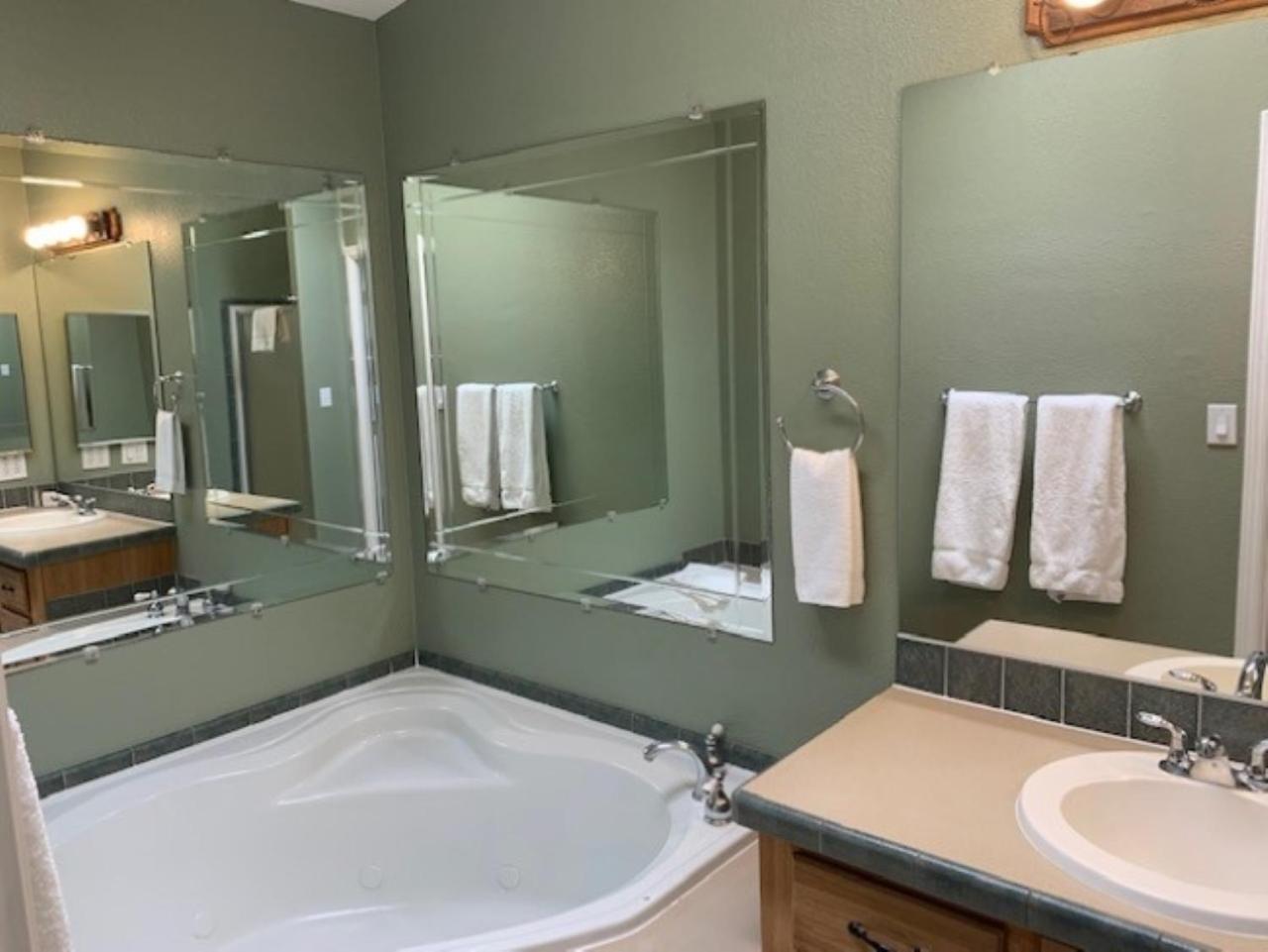 Kohl's Ranch Lodge photo 39