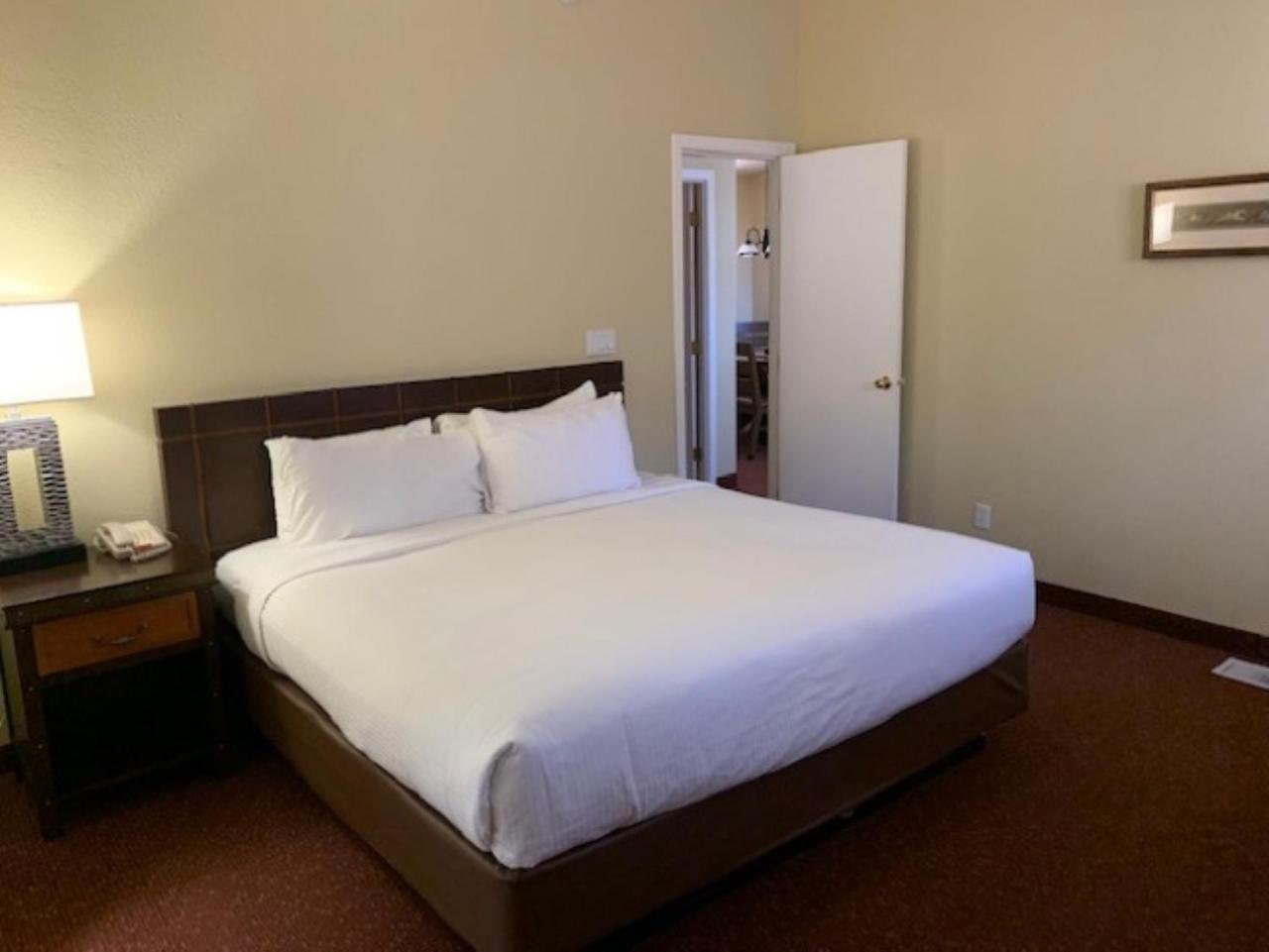 Kohl's Ranch Lodge photo 40