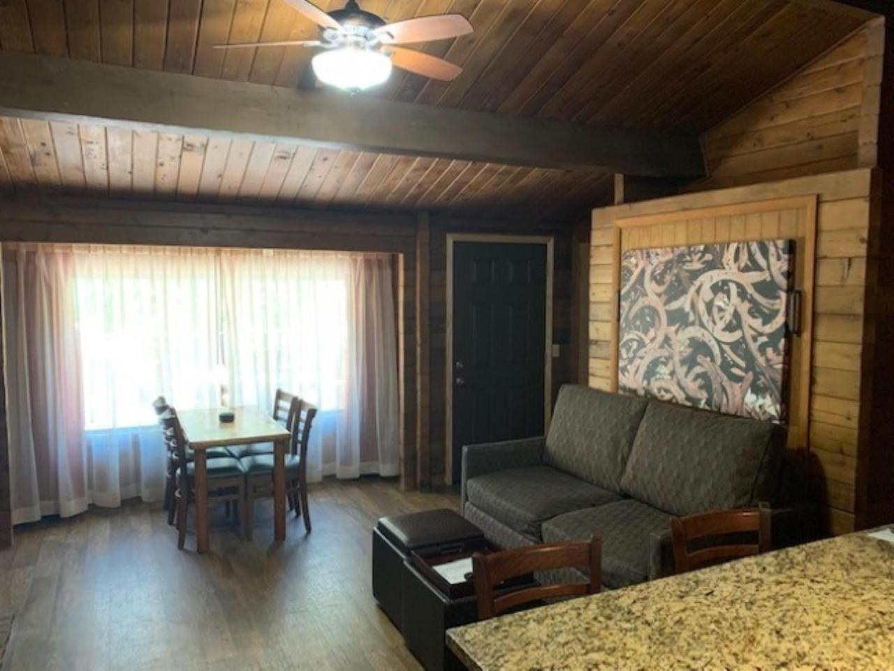 Kohl's Ranch Lodge photo 49