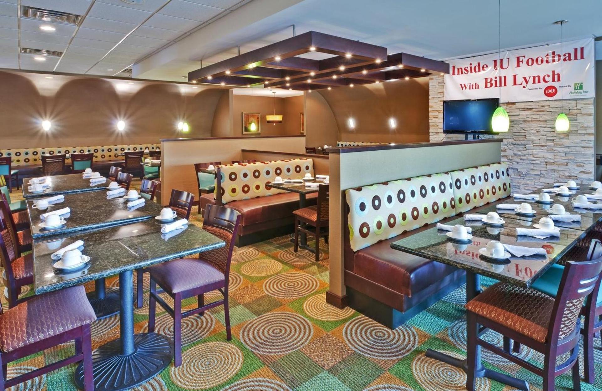 Holiday Inn Bloomington-University Area by IHG photo 5