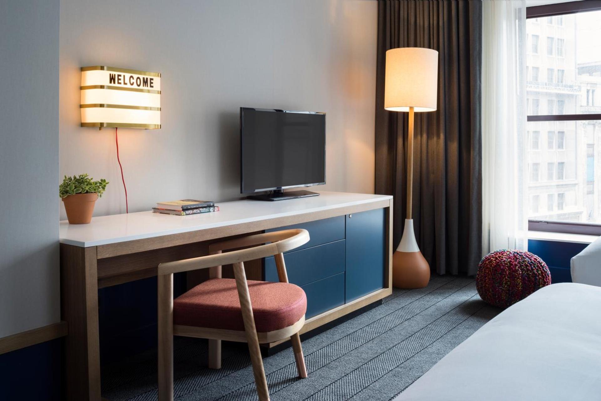 Kimpton Schofield Hotel by IHG photo 58