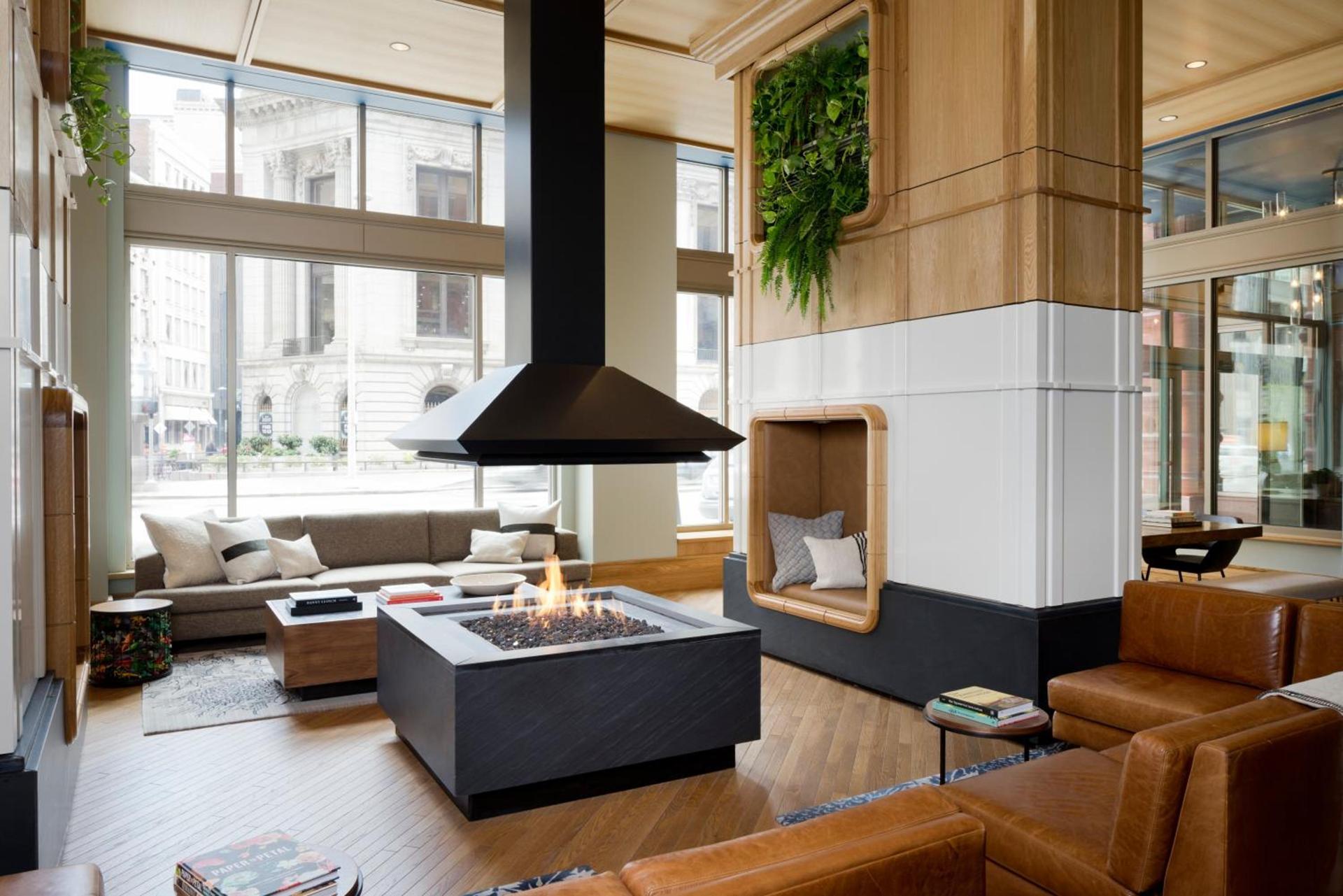 Kimpton Schofield Hotel by IHG photo 11