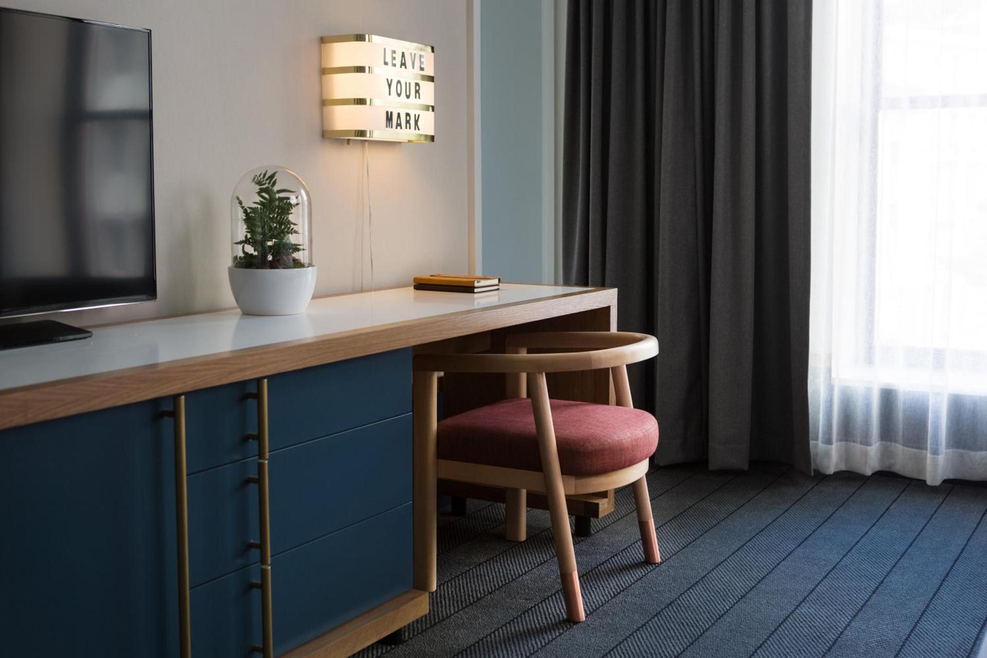 Kimpton Schofield Hotel by IHG photo 69