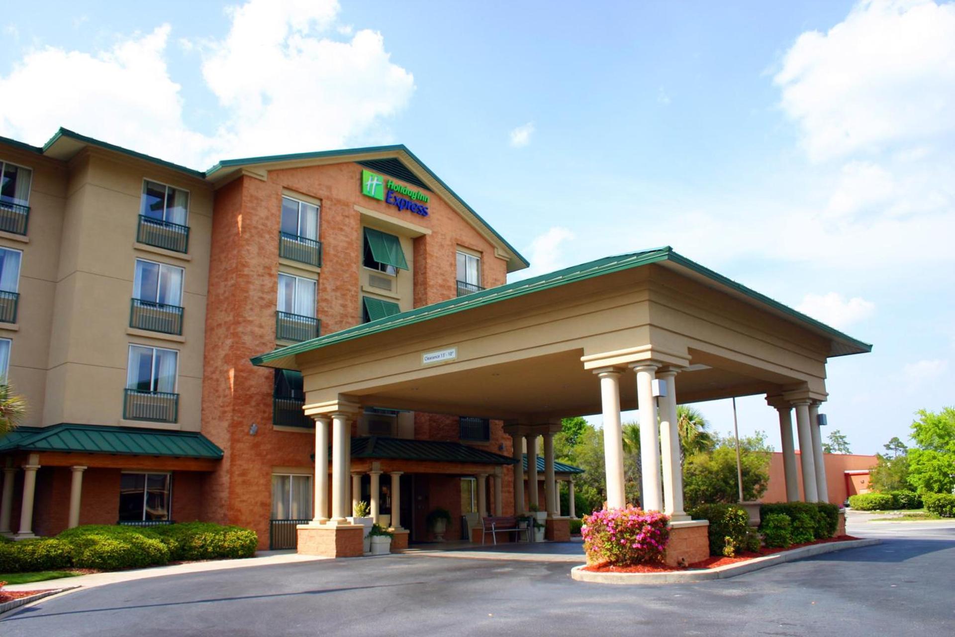 Holiday Inn Express Hotel & Suites Bluffton at Hilton Head Area by IHG photo 7