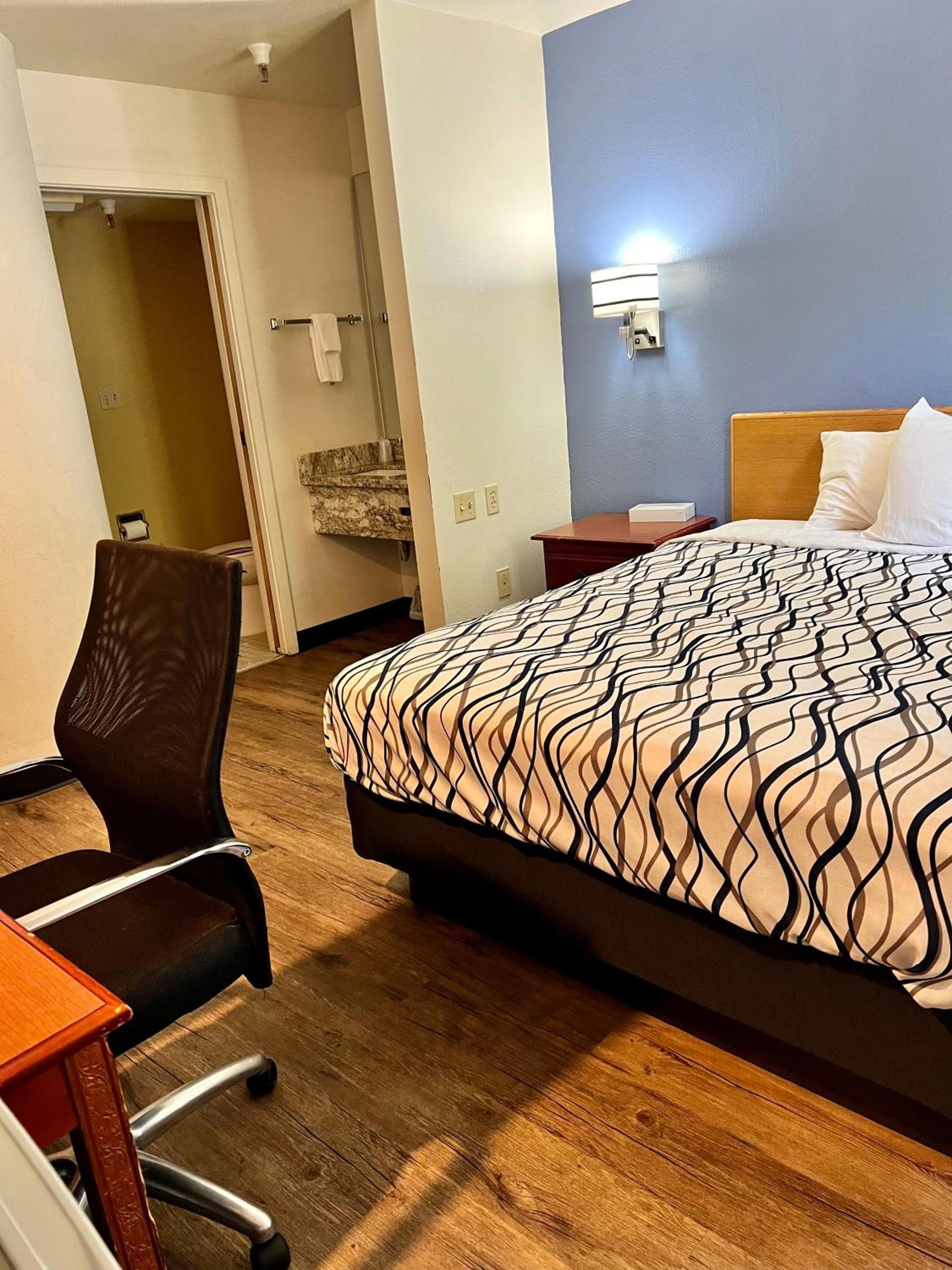 Rodeway Inn Boise Airport photo 20