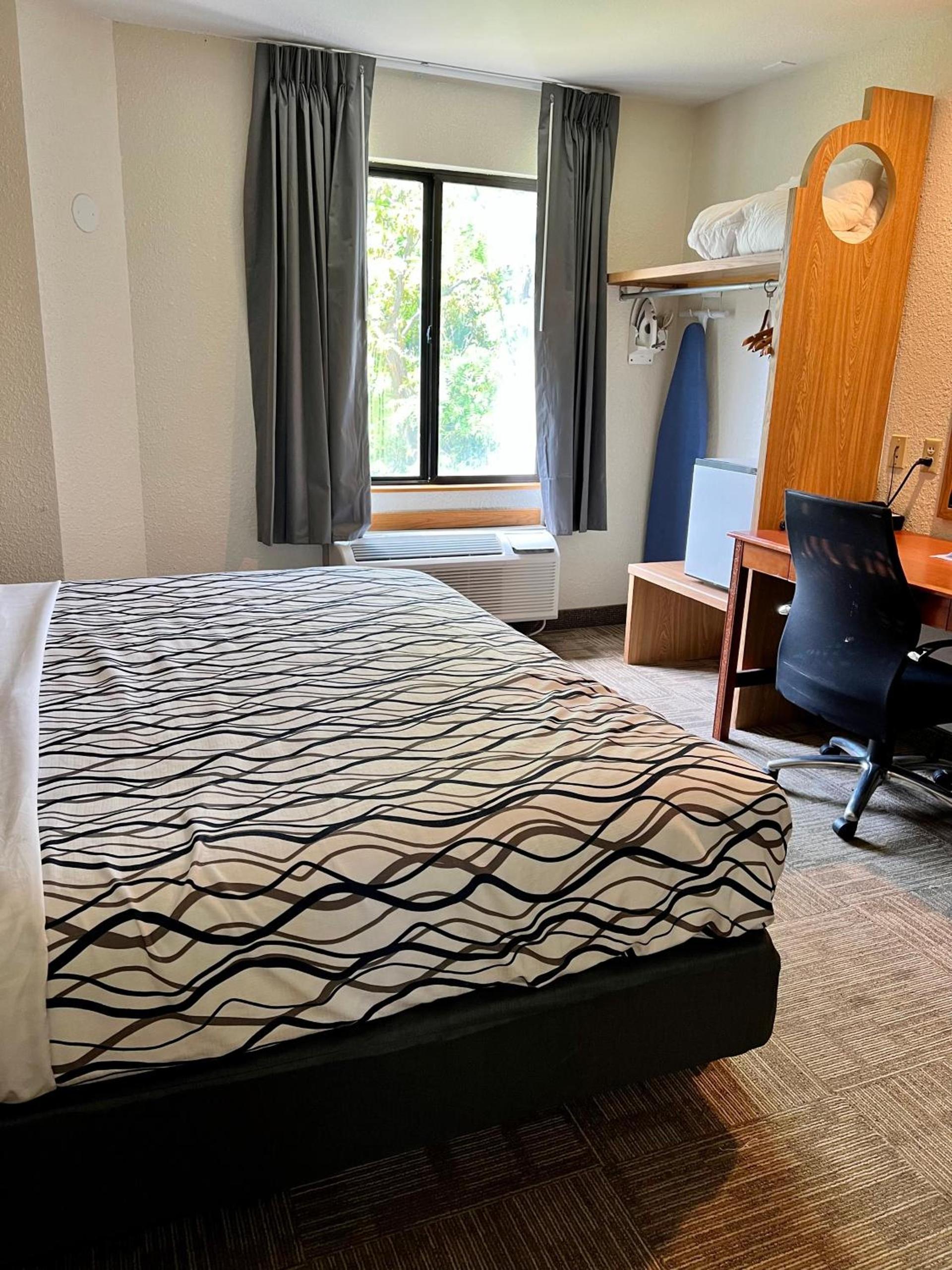 Rodeway Inn Boise Airport photo 31