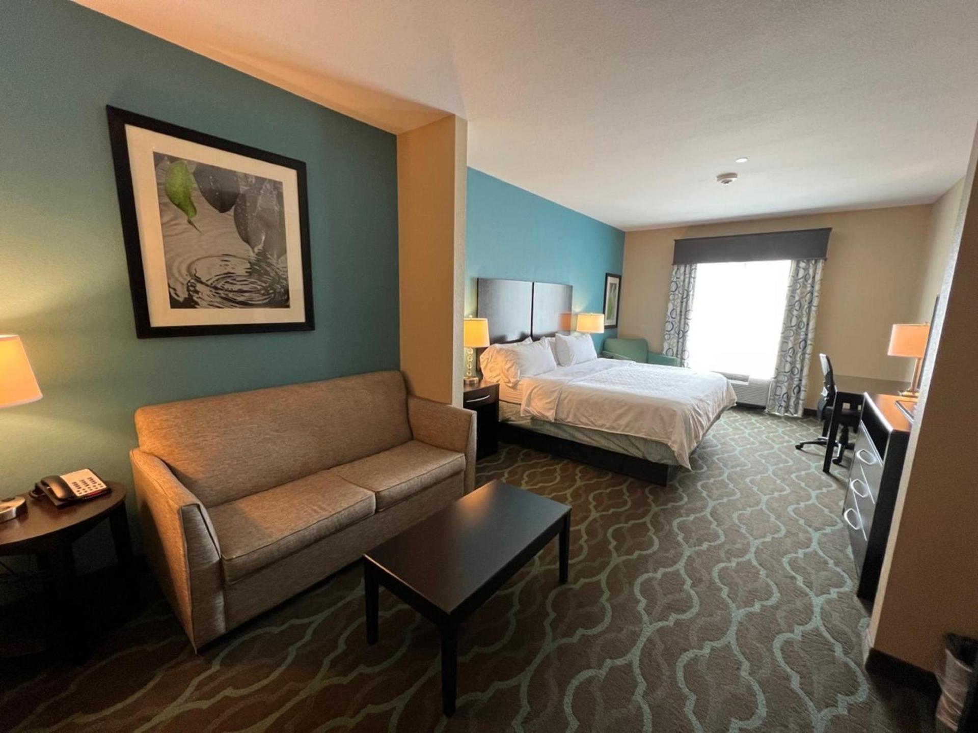 Holiday Inn Express Hotels & Suites Cuero by IHG photo 51