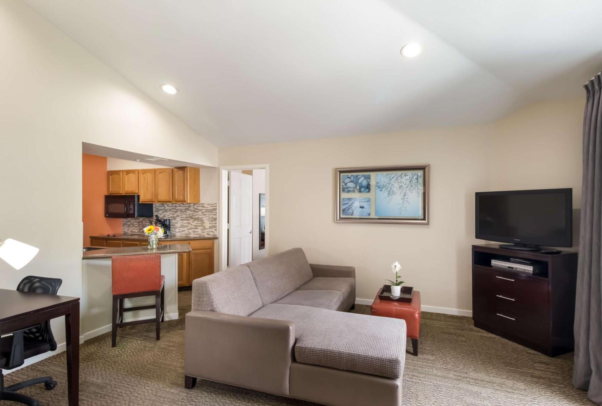 Sonesta ES Suites Torrance Redondo Beach photo 7