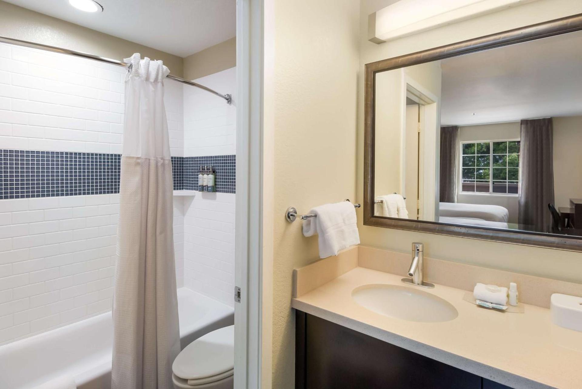 Sonesta ES Suites Torrance Redondo Beach photo 16