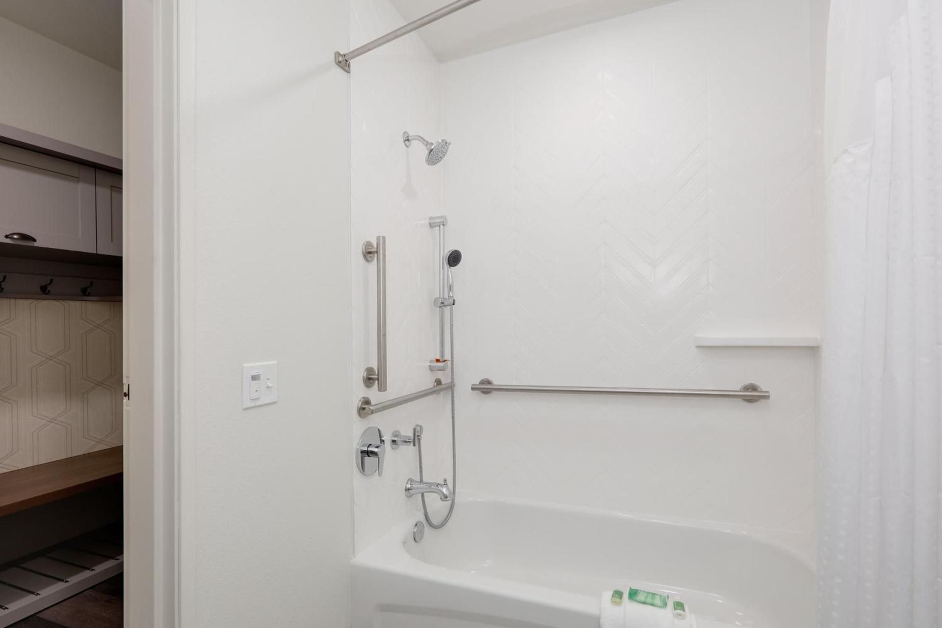 Holiday Inn Twin Falls by IHG photo 30