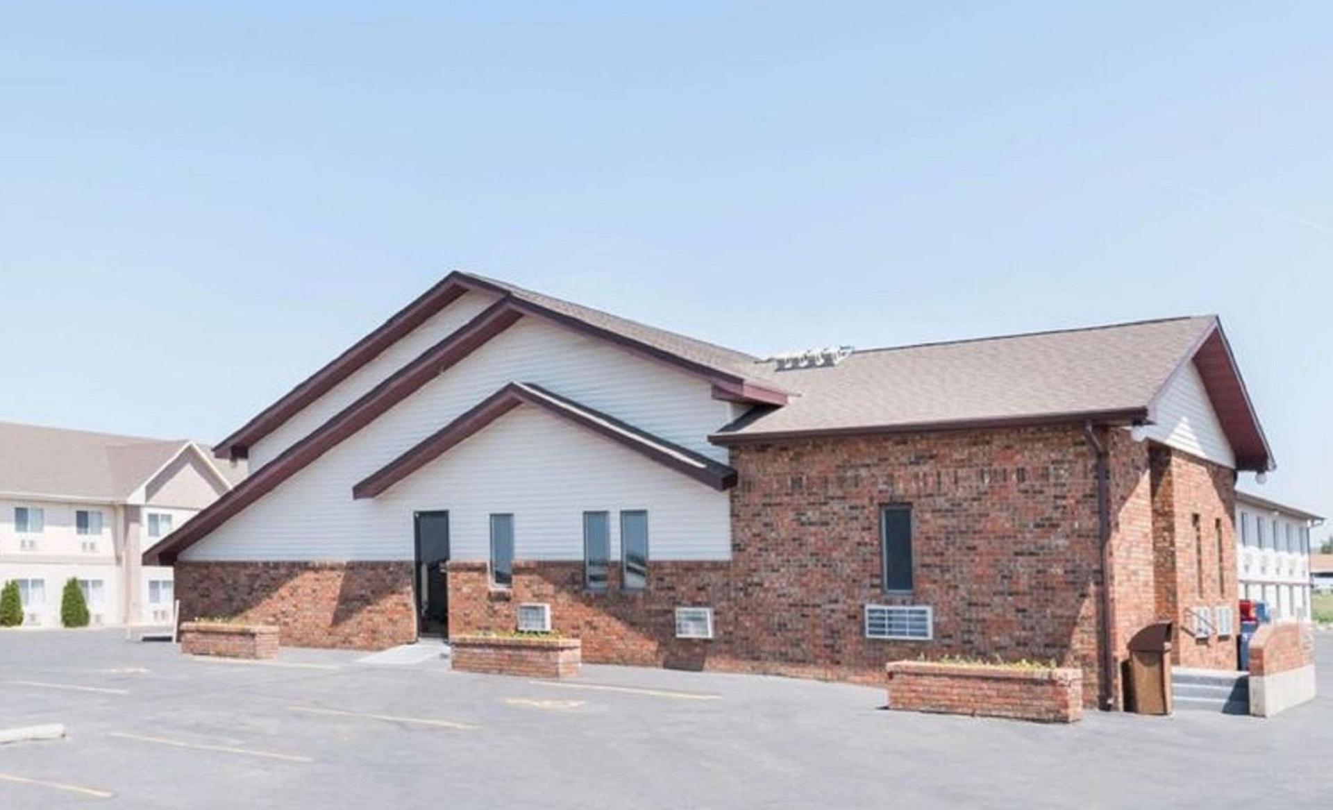 Glendive Lodge photo 3
