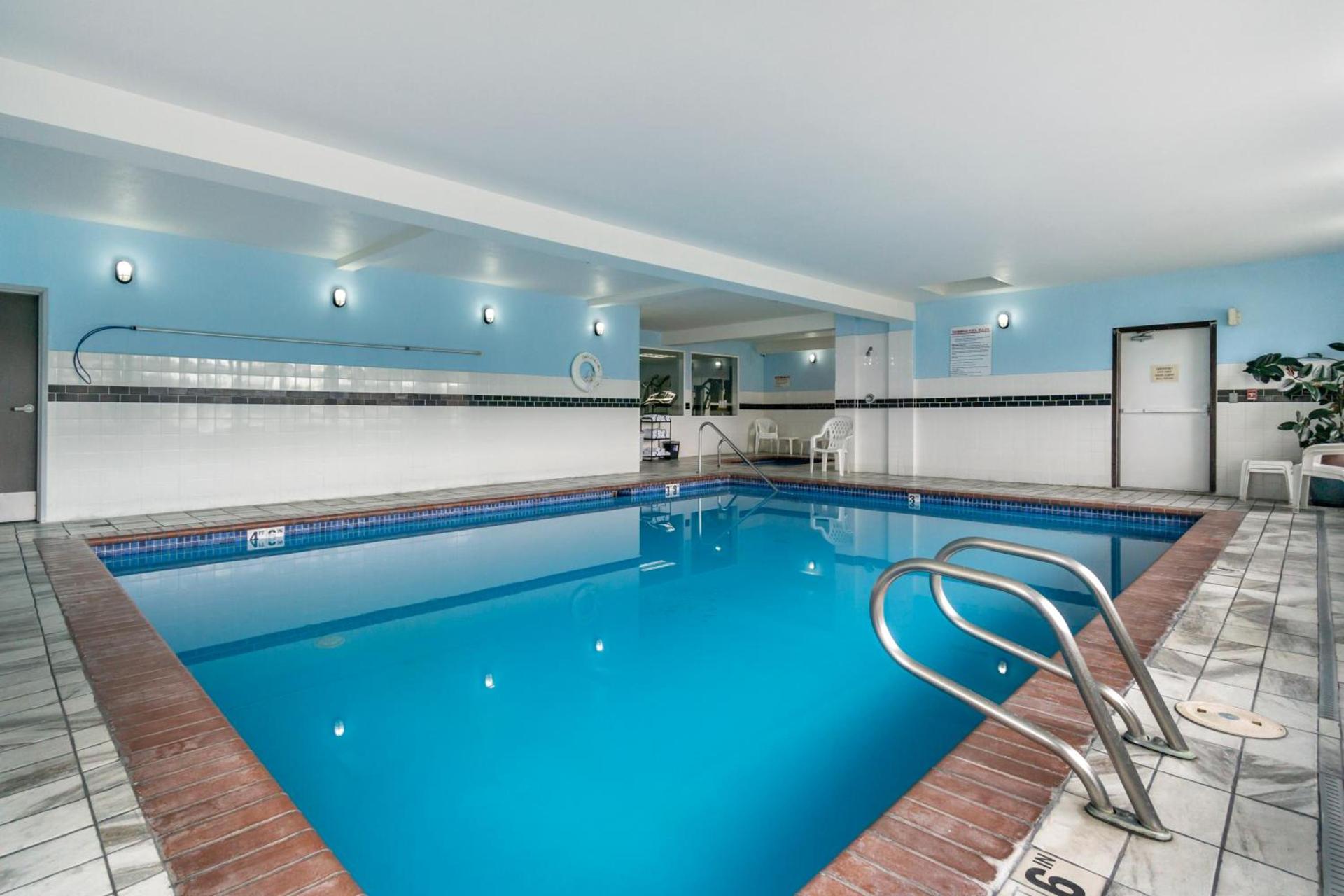 Comfort Inn Kent - Seattle photo 7