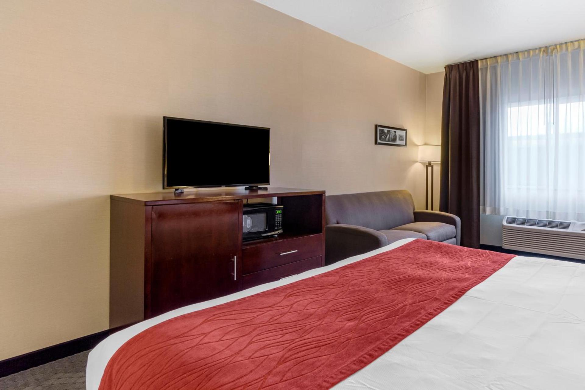 Comfort Inn Kent - Seattle photo 27