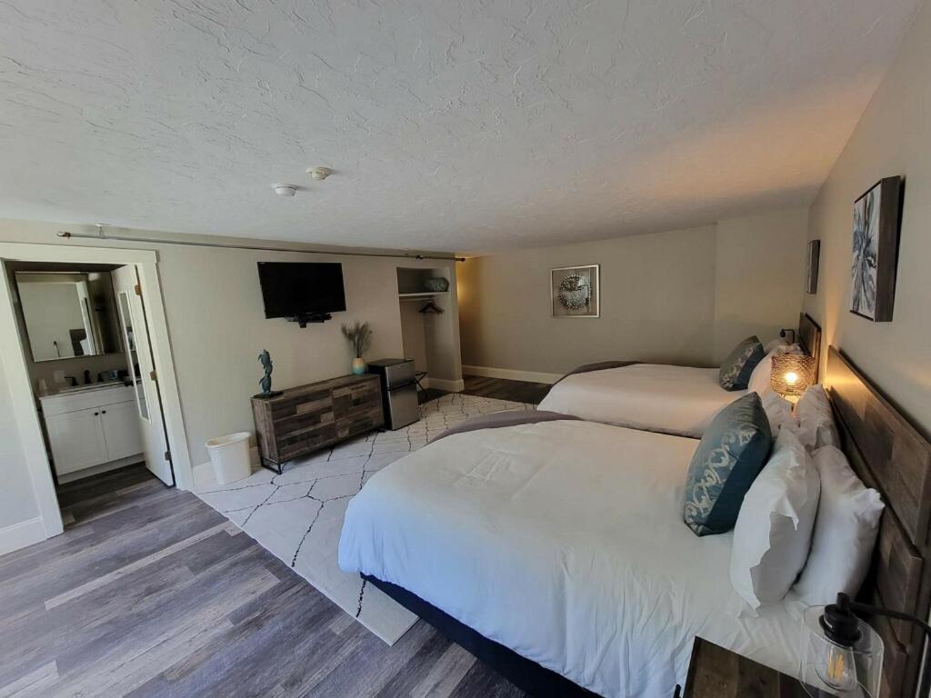 Gunstock Inn & Suites photo 75