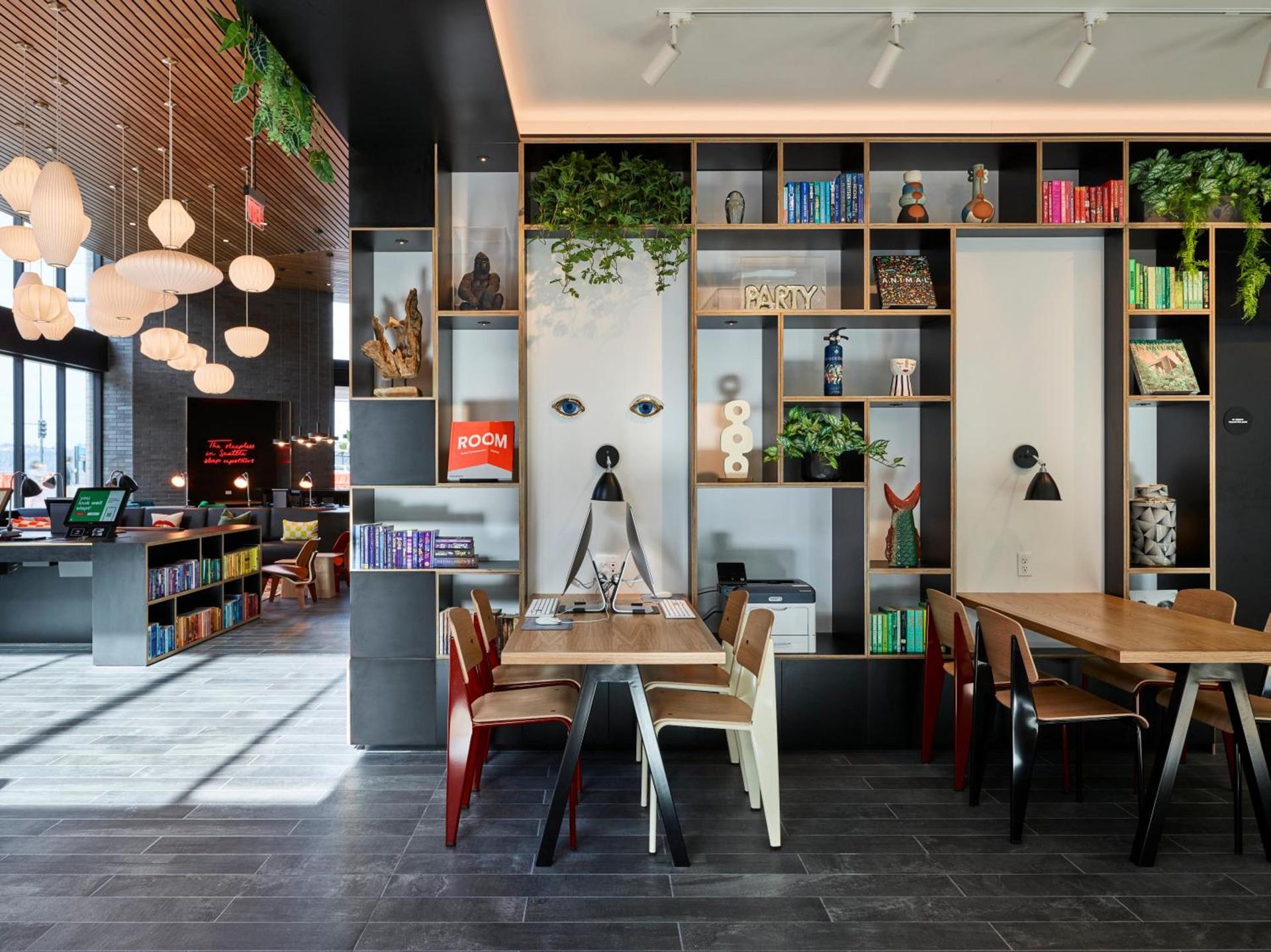 citizenM Seattle Pioneer Square photo 9
