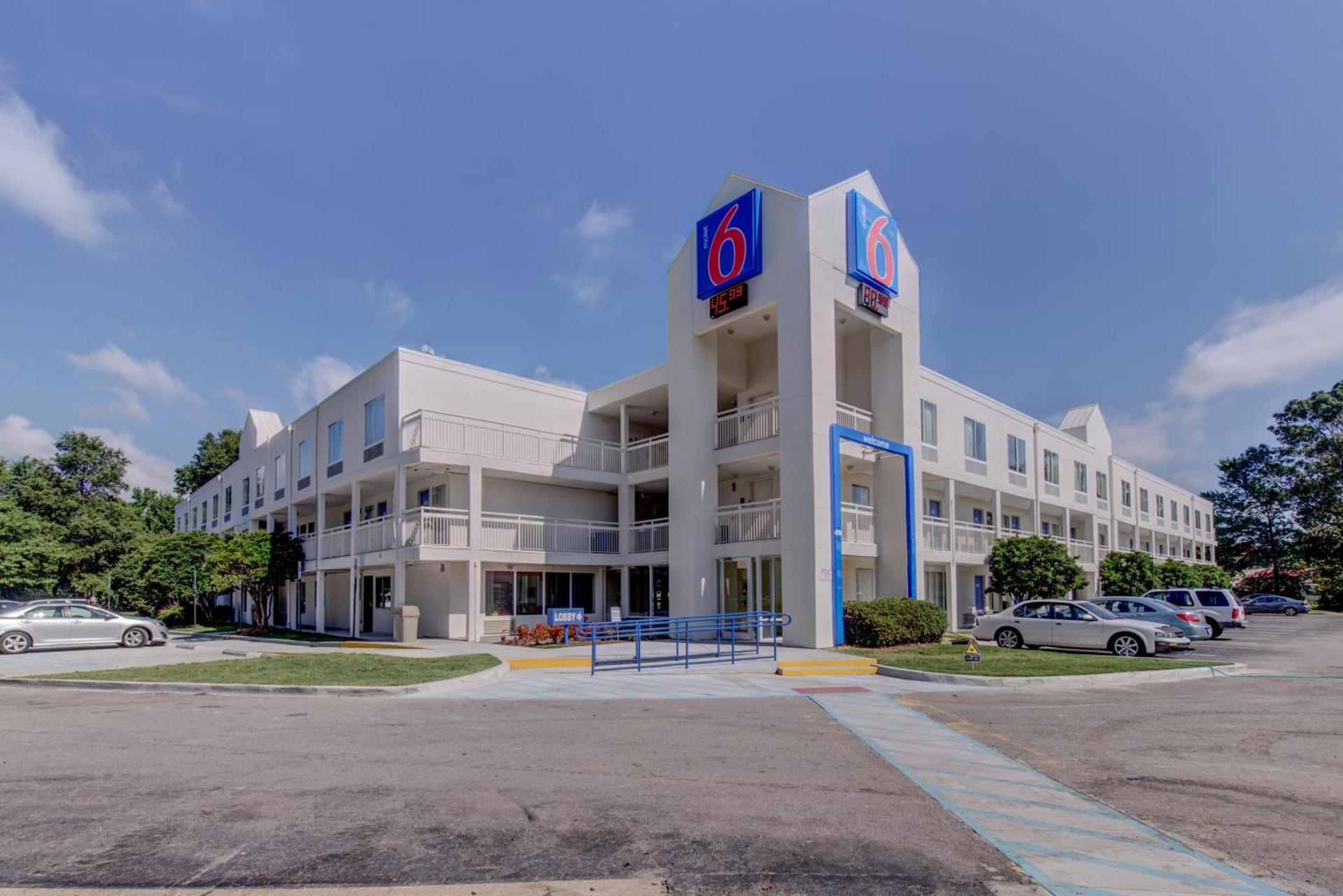 Motel 6 Virginia Beach photo 27