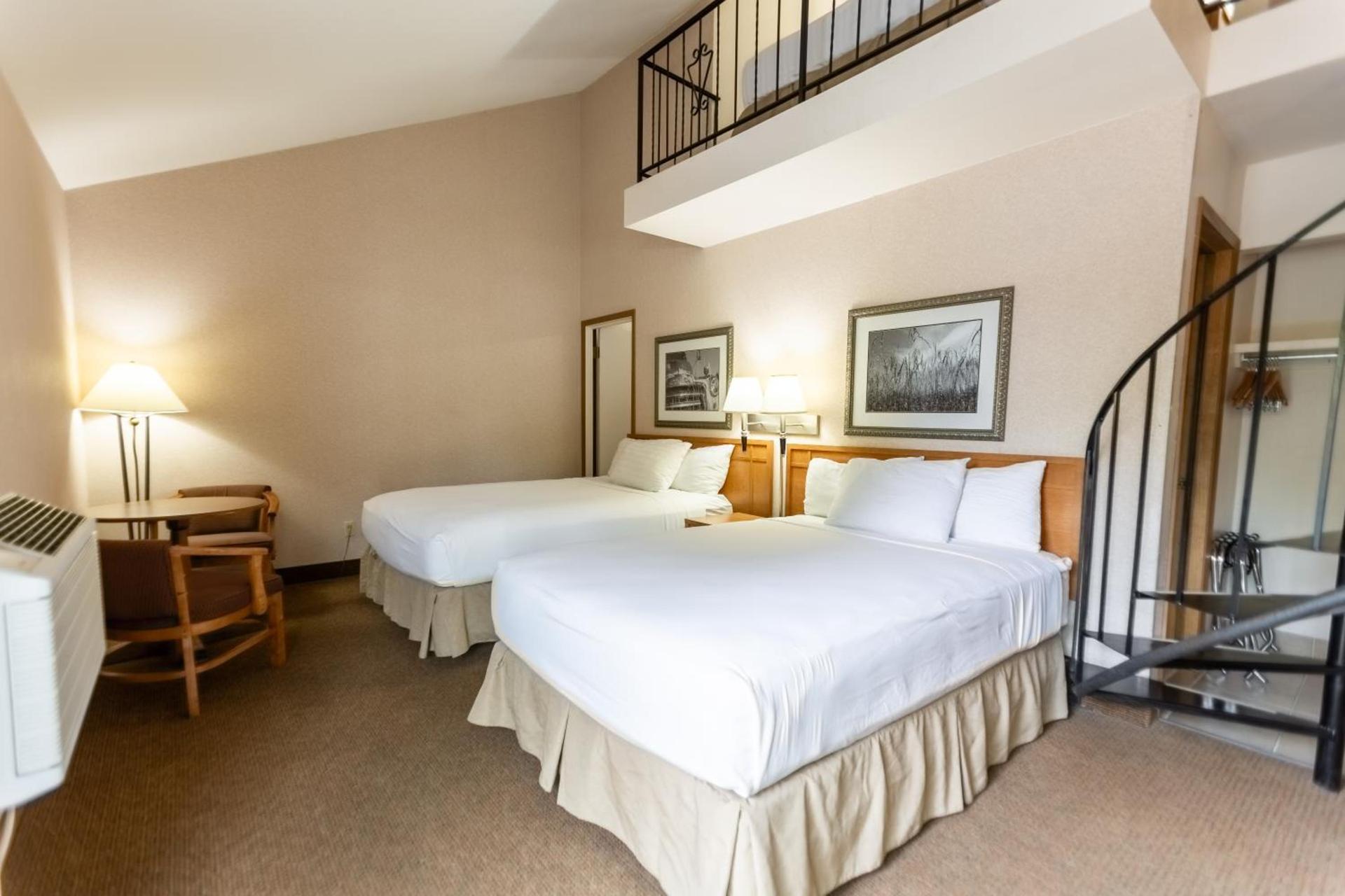 RiverTree Inn & Suites photo 43