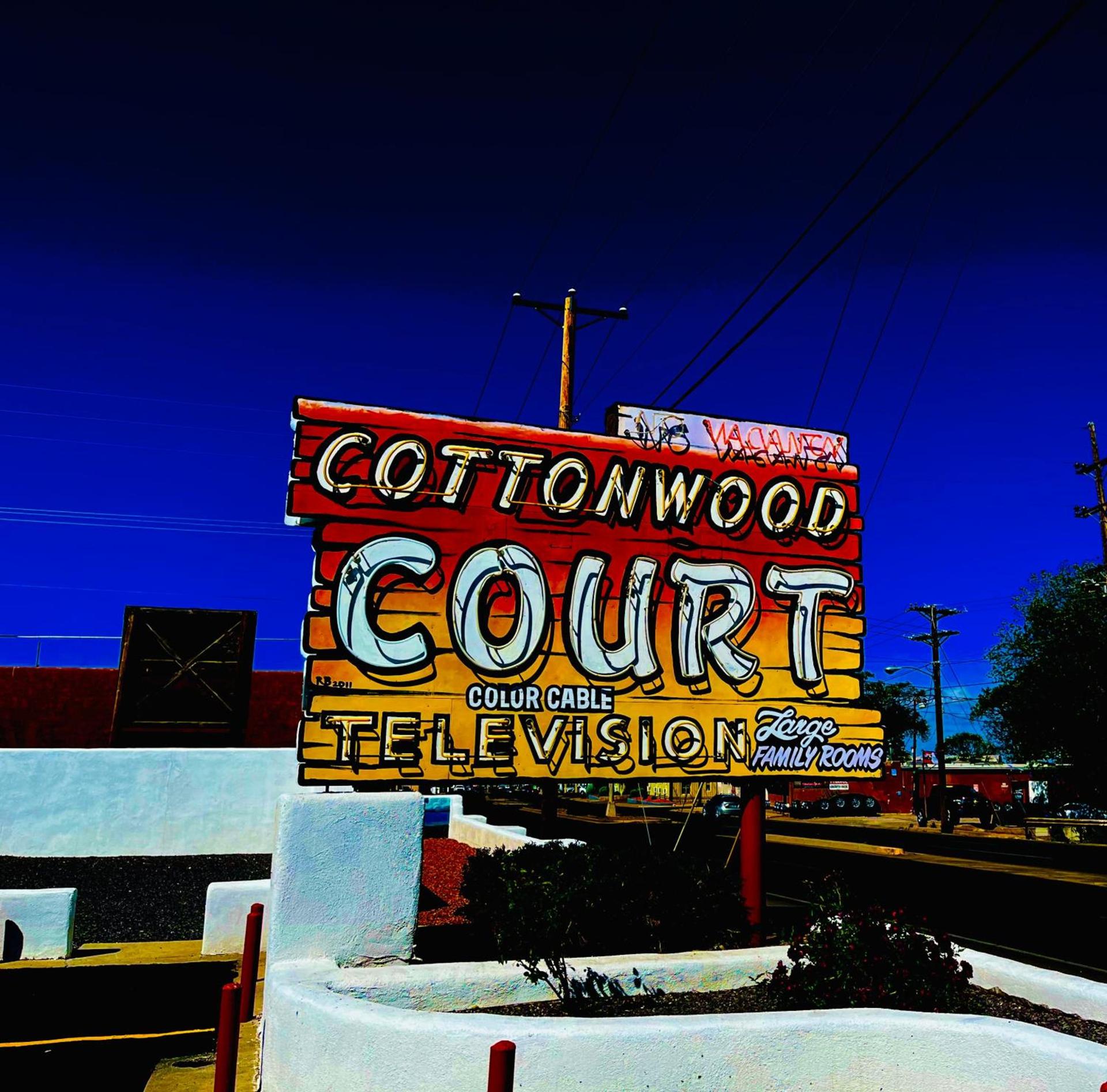 Cottonwood Court Motel photo 70