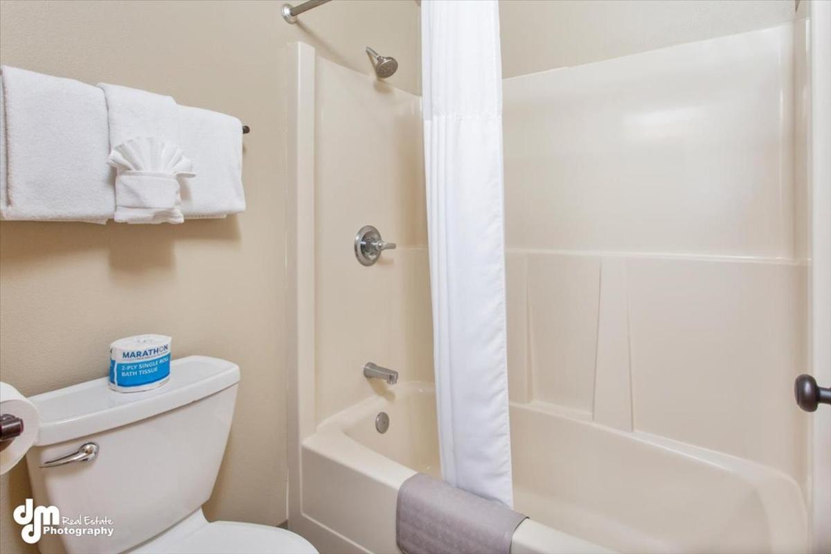 Kenai Airport Hotel photo 15