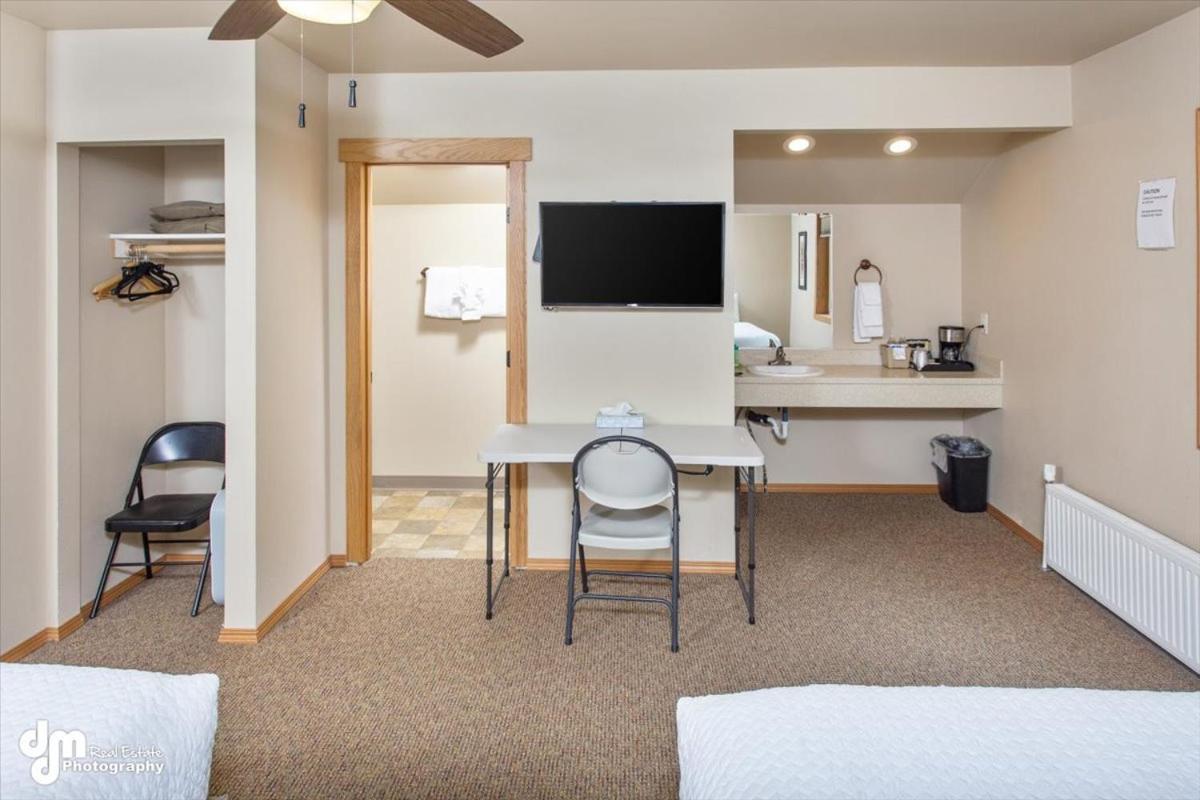 Kenai Airport Hotel photo 57