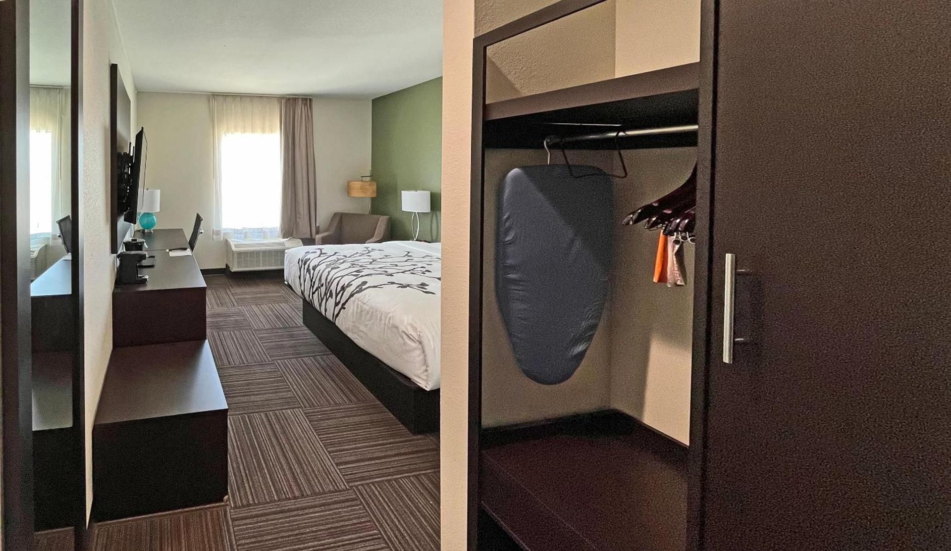 Sleep Inn Dallas Northwest - Irving photo 36