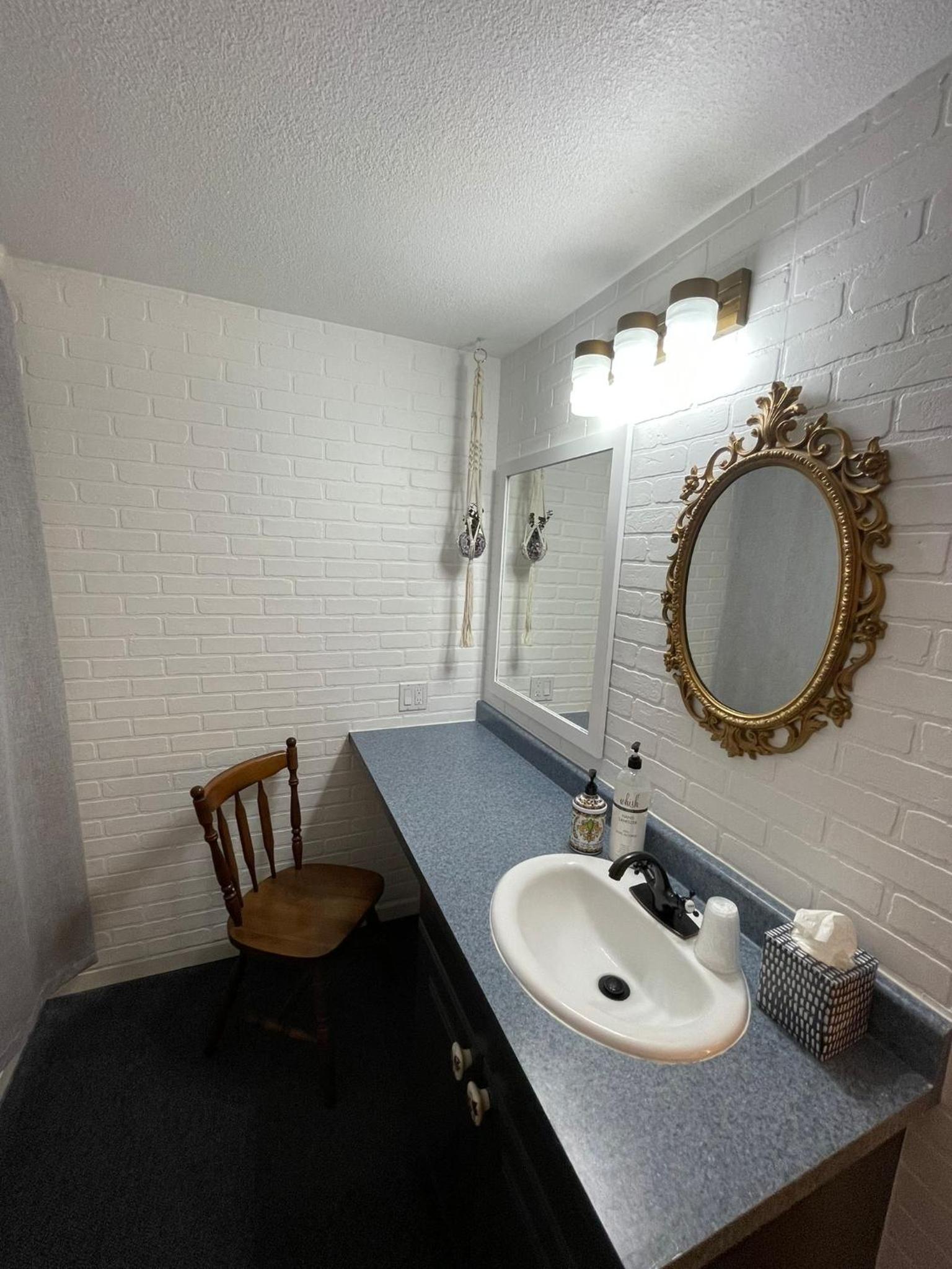 The Aztec Motel & Creative Space photo 18