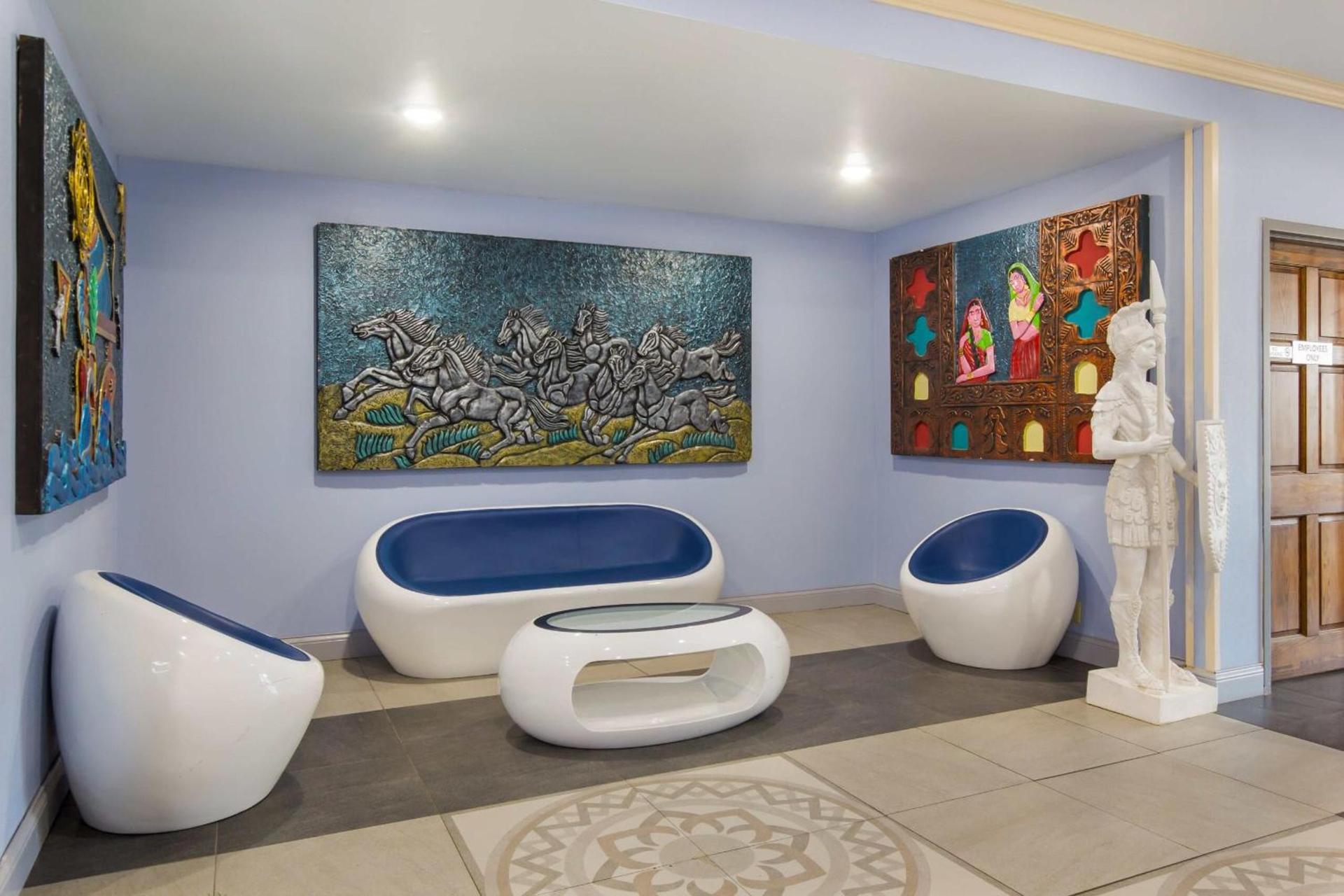 One life studio and suites photo 31