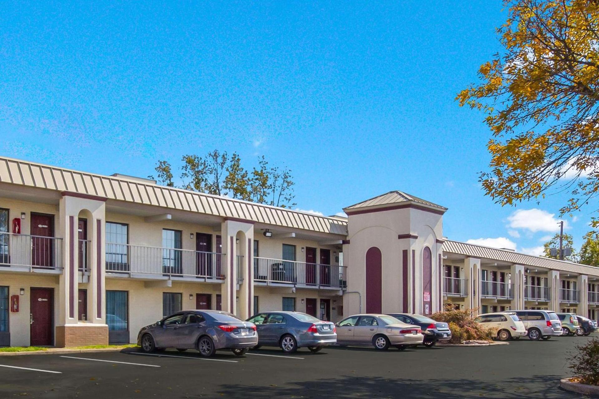 One life studio and suites photo 34
