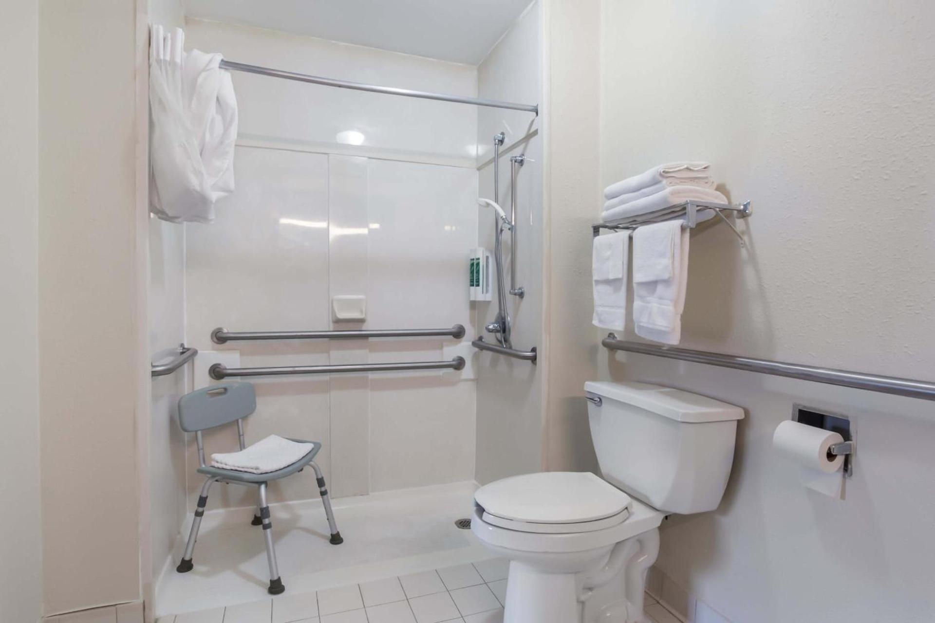 One life studio and suites photo 37