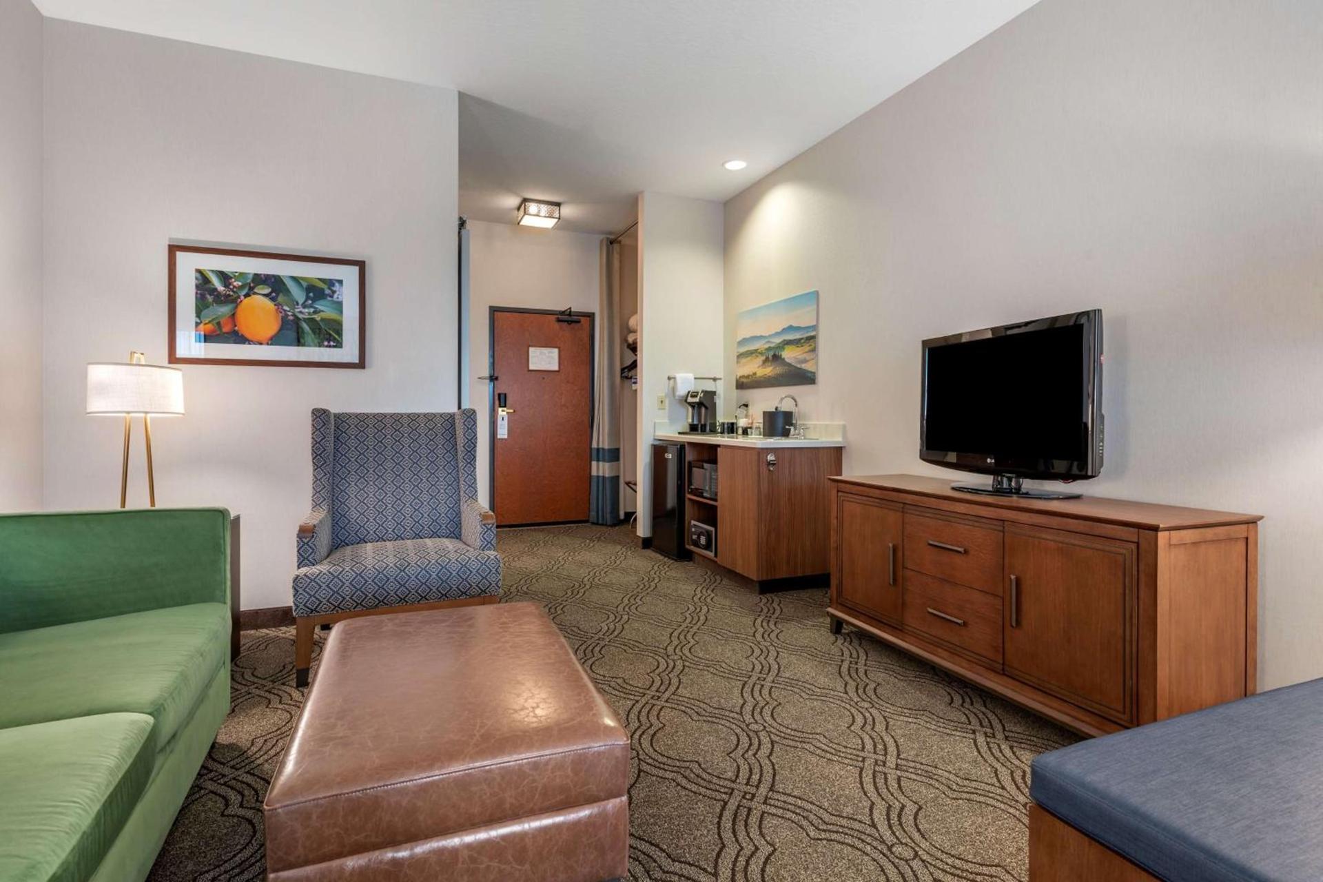 Best Western Premier Pasco Inn and Suites photo 15