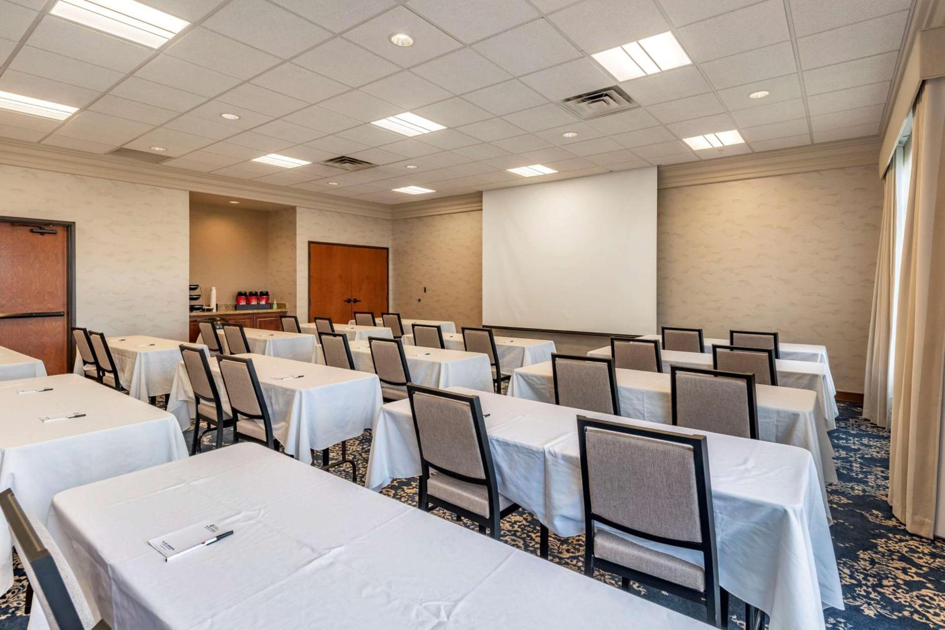 Best Western Premier Pasco Inn and Suites photo 42