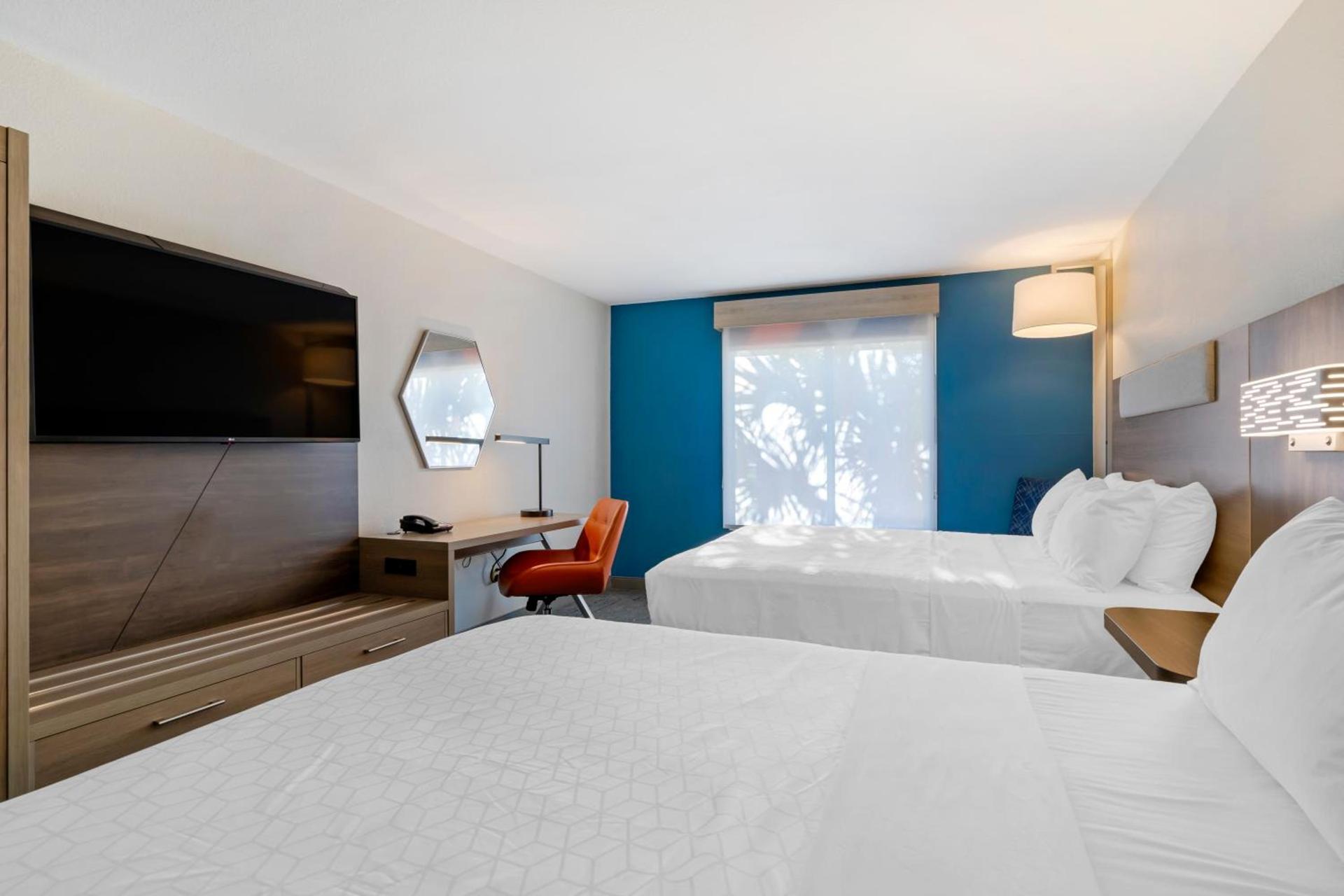 Holiday Inn Express Hotel & Suites - The Villages by IHG photo 5